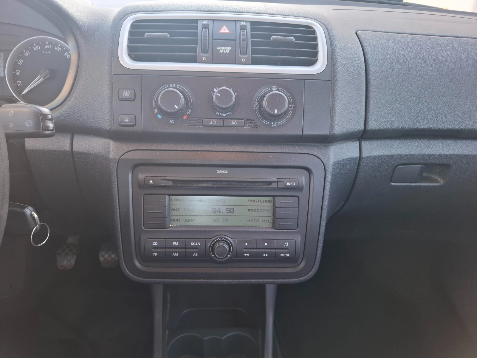 Skoda Fabia Германия КЛИМАТИК | Mobile.bg — изображение 12