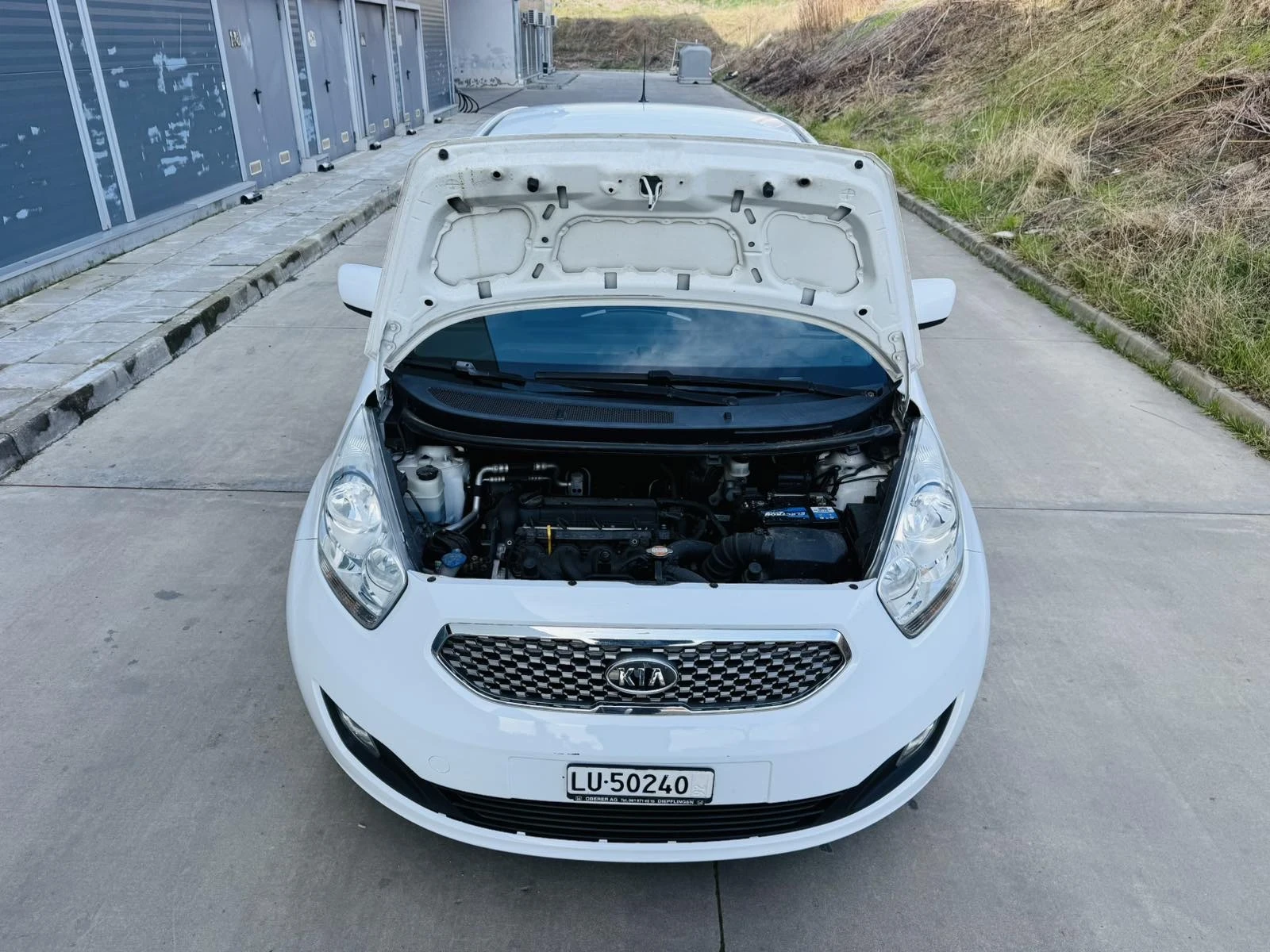 Kia Venga 1.6i Swiss - изображение 4