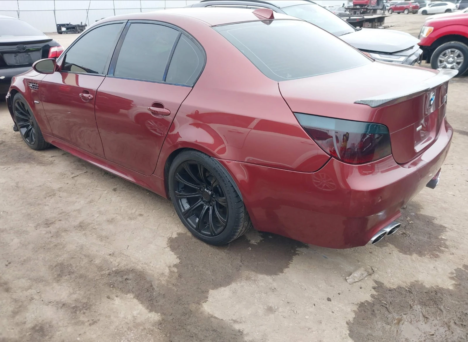 BMW M5 V10* ВИНЕНОЧЕРВЕН* ФИКС.ЦЕНА* СЕРВИЗНАИСТОРИЯ*  - изображение 4