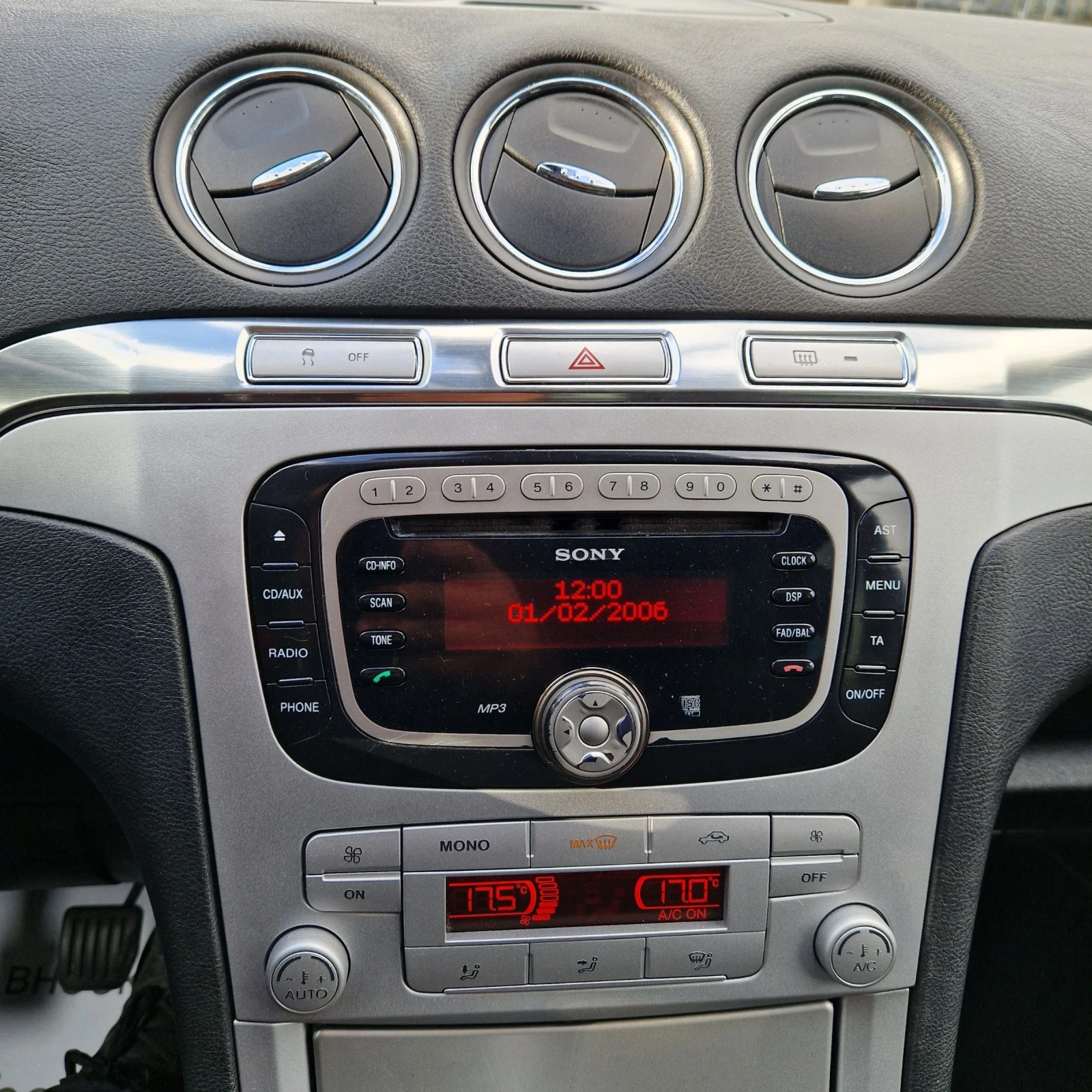Ford S-Max 2.0 TDCI 140к.с - изображение 9