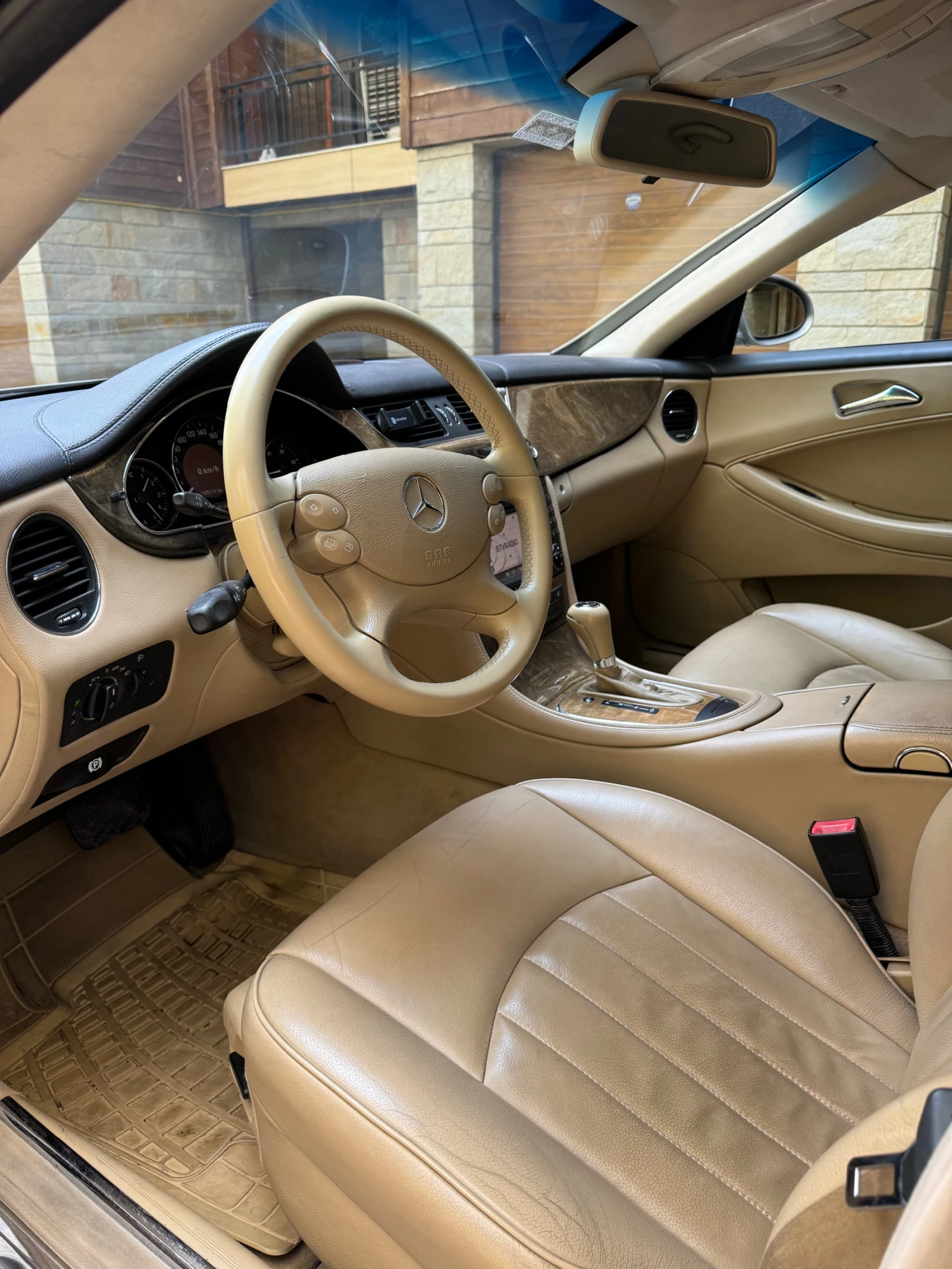 Mercedes-Benz CLS 320  - изображение 8