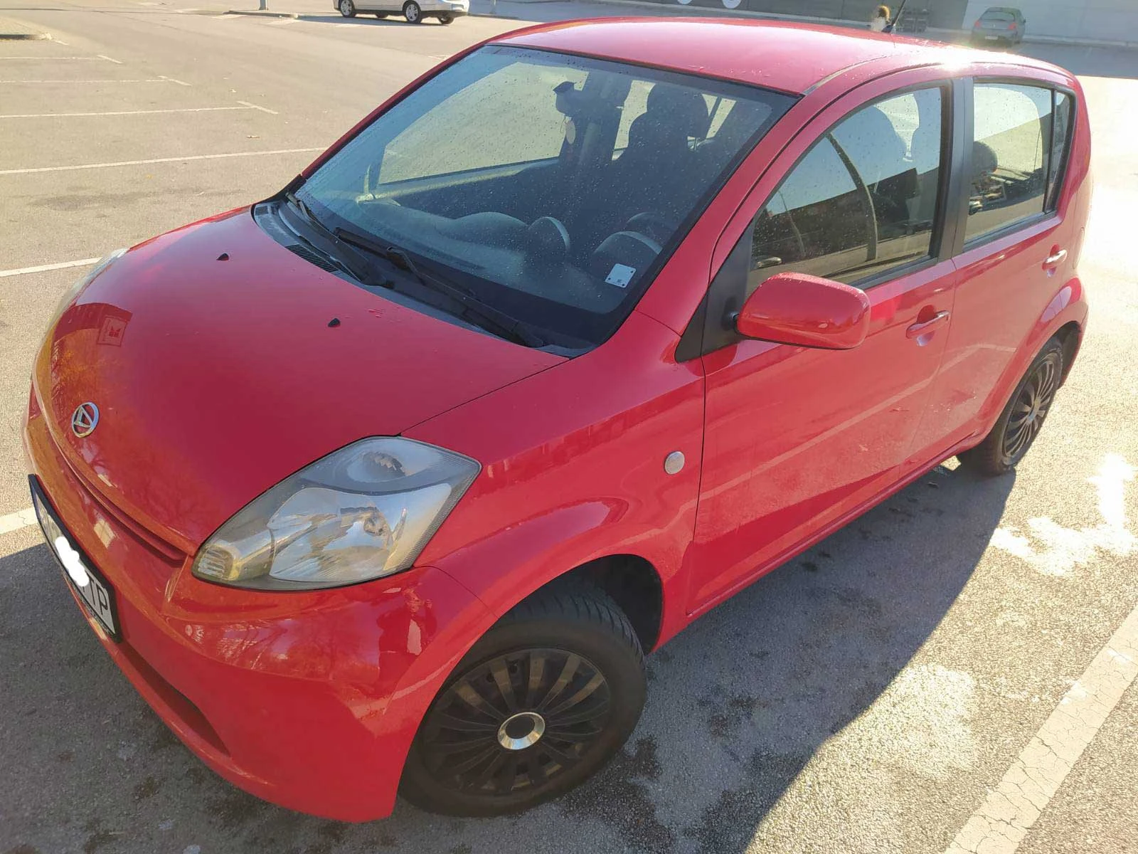 Daihatsu Sirion  - изображение 2