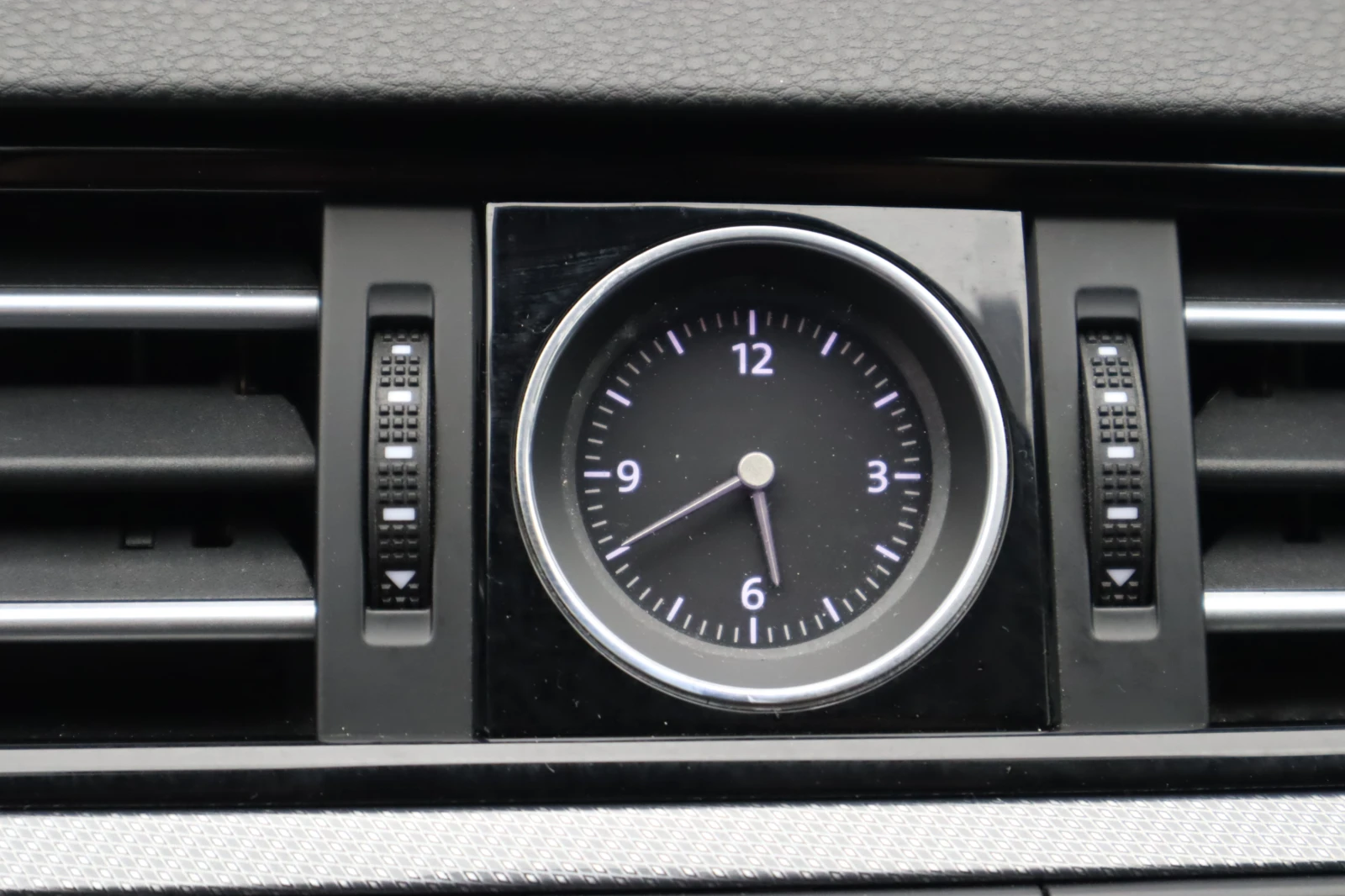 VW Arteon R Line / 2.0 / DISTRONIC /    | Mobile.bg   17