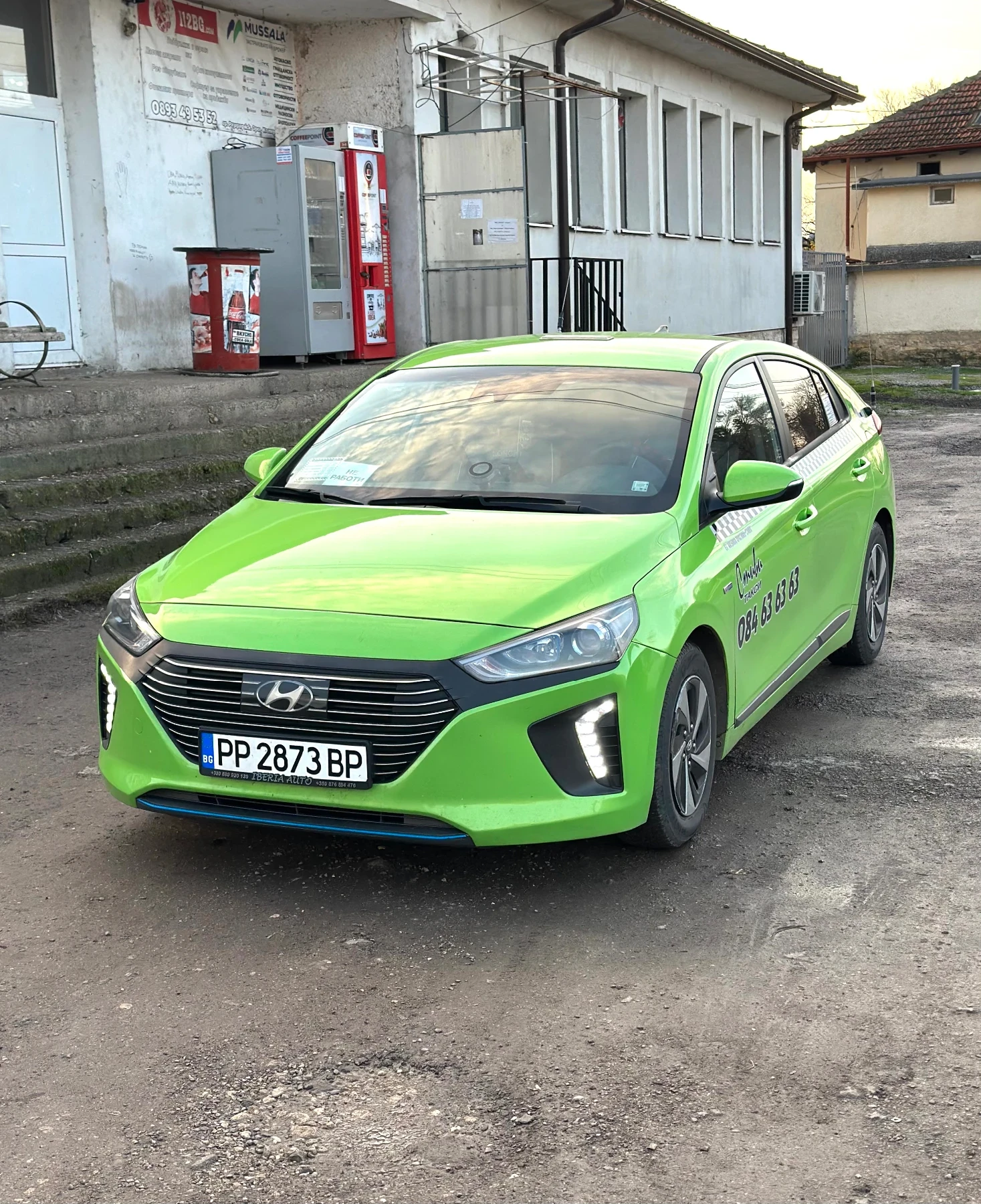 Hyundai Ioniq * ТАКСИ* 1.6 Hybrid 141 кс * ТОП*  - изображение 3