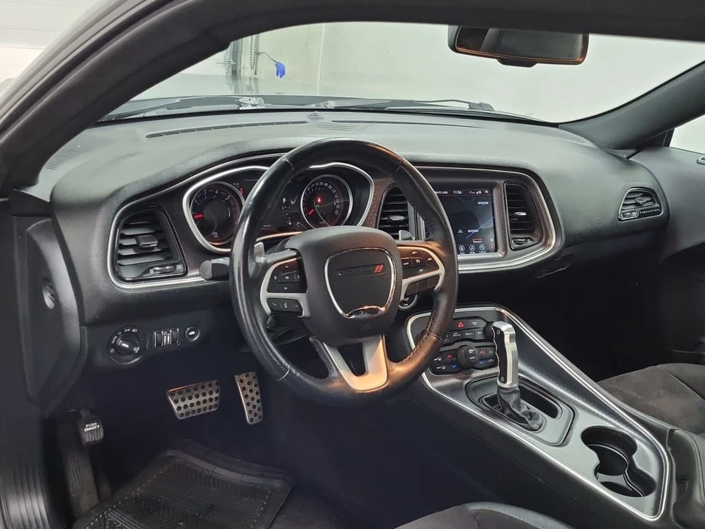 Dodge Challenger * SCAT PACK * CARFAX * БЕЗ ПЪРВОНАЧАЛНА ВНОСКА - изображение 9