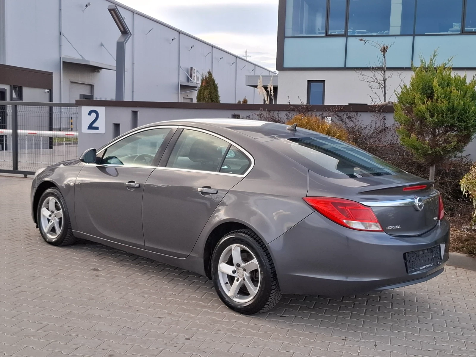 Opel Insignia 2.0CDTI* (131��)* �����������* * ��� ����* *  | Mobile.bg � ����������� 13