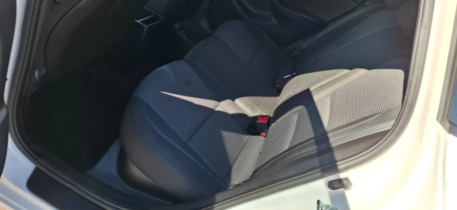 Hyundai I30 1.4 100�� ���   ��������� ���������   | Mobile.bg � ����������� 12