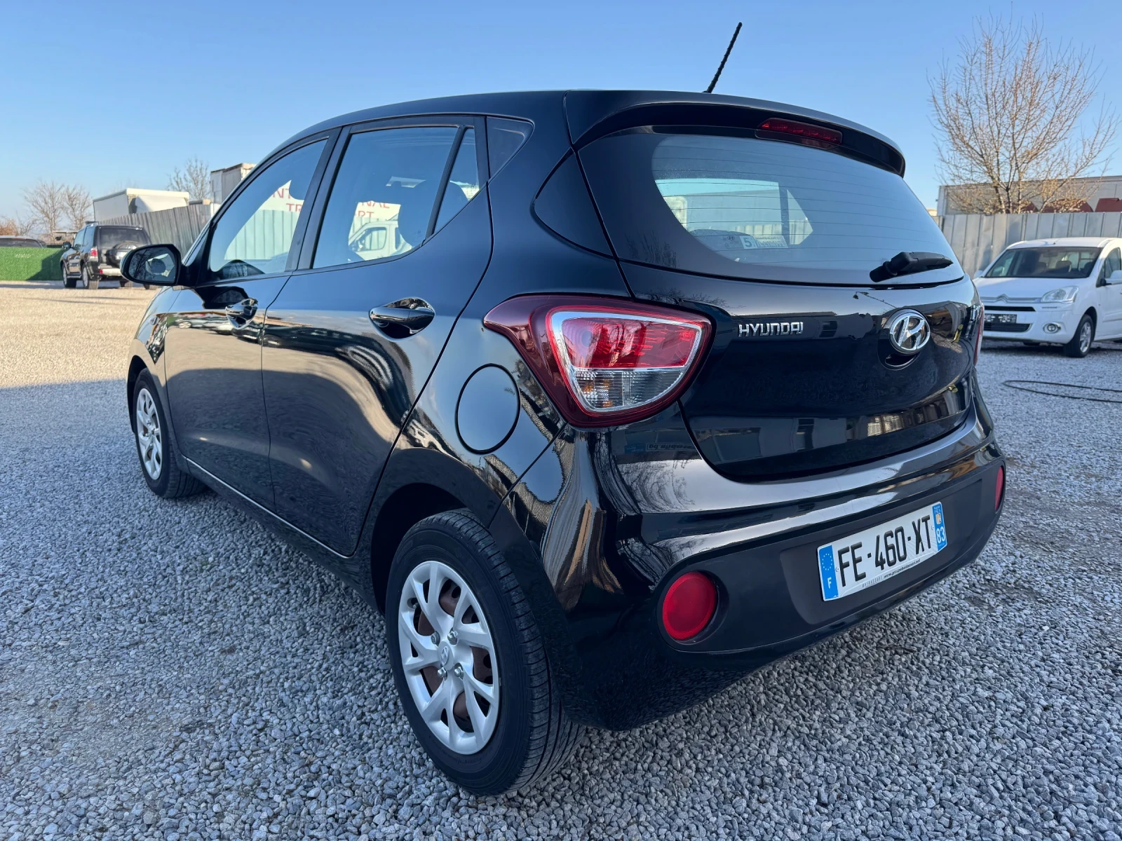 Hyundai I10 1.0i / 67ps / 2019г., снимка 5 - Автомобили и джипове - 53844150