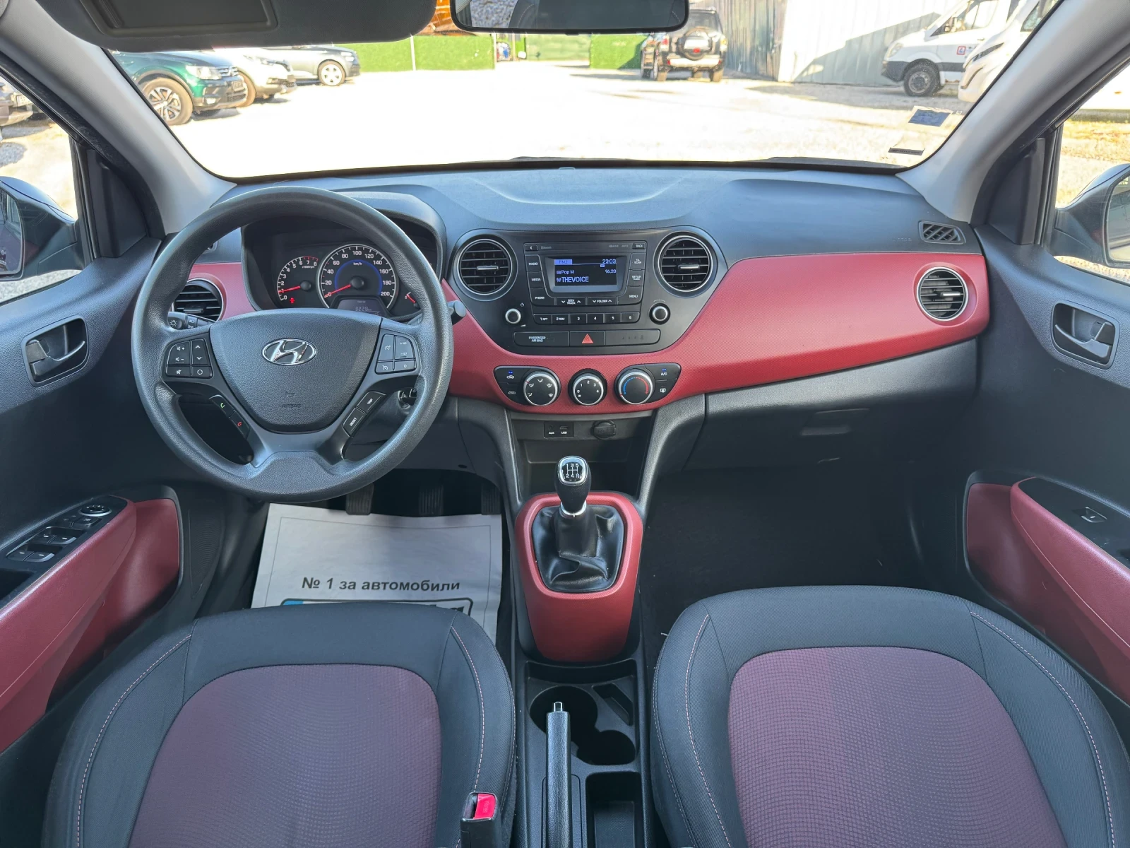 Hyundai I10 1.0i / 67ps / 2019г., снимка 9 - Автомобили и джипове - 53844150