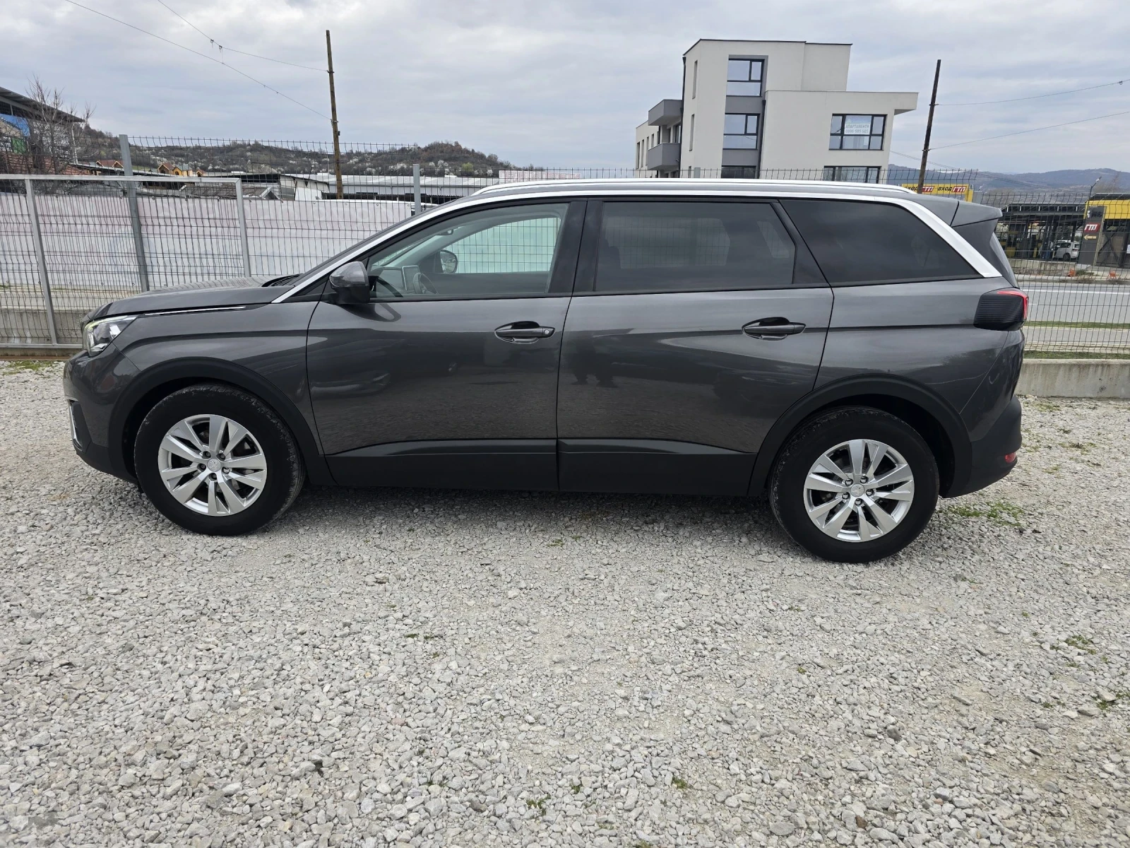 Peugeot 5008 1.6 HDI 7 SEATS | Mobile.bg � ����������� 7