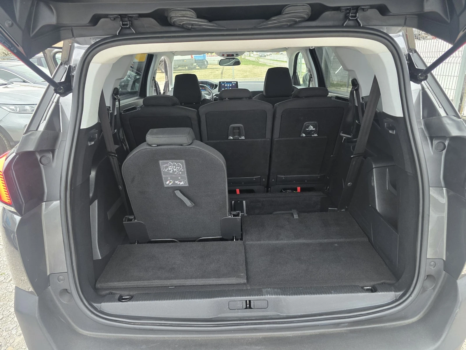 Peugeot 5008 1.6 HDI 7 SEATS | Mobile.bg � ����������� 14