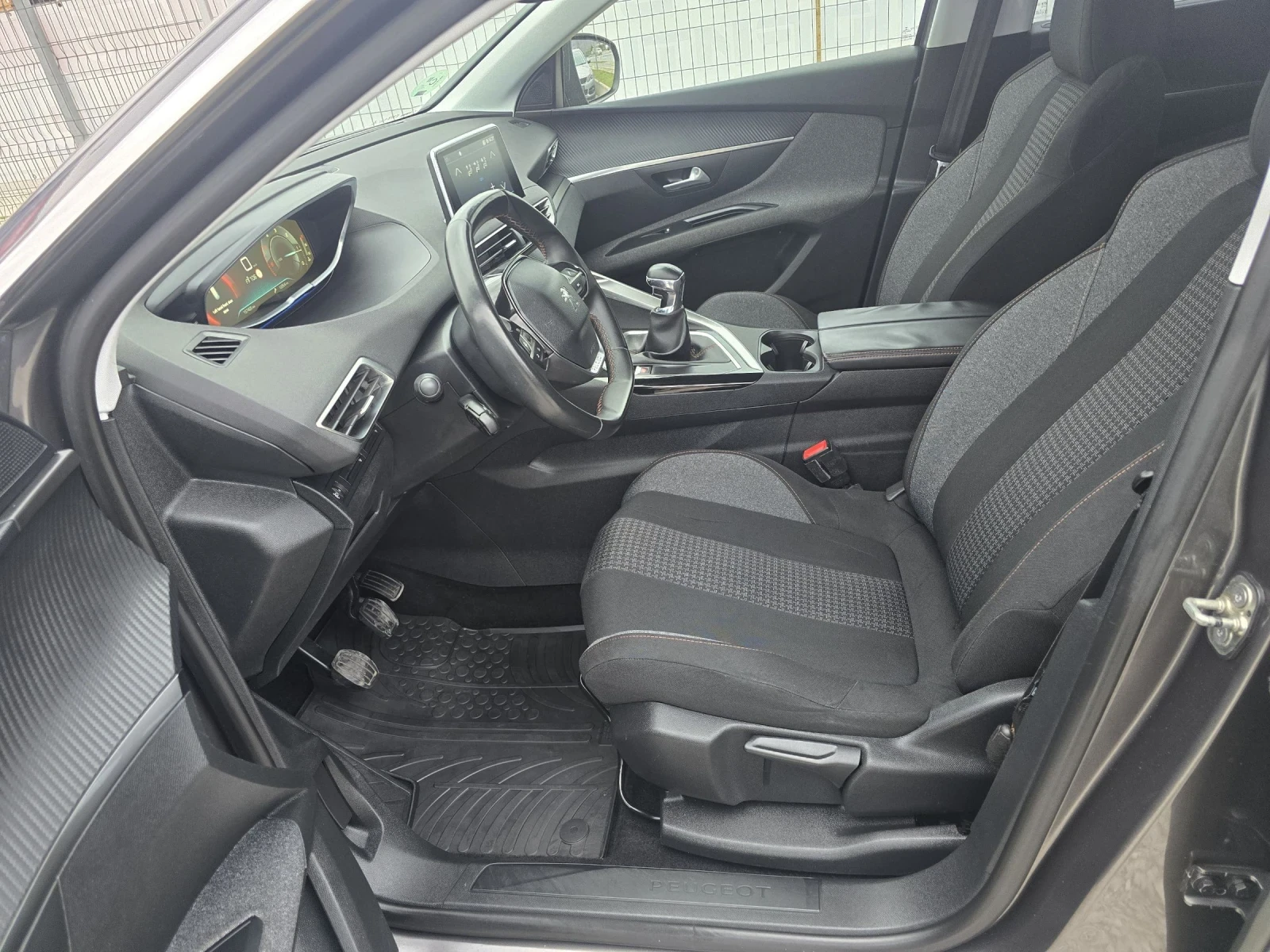 Peugeot 5008 1.6 HDI 7 SEATS | Mobile.bg � ����������� 9