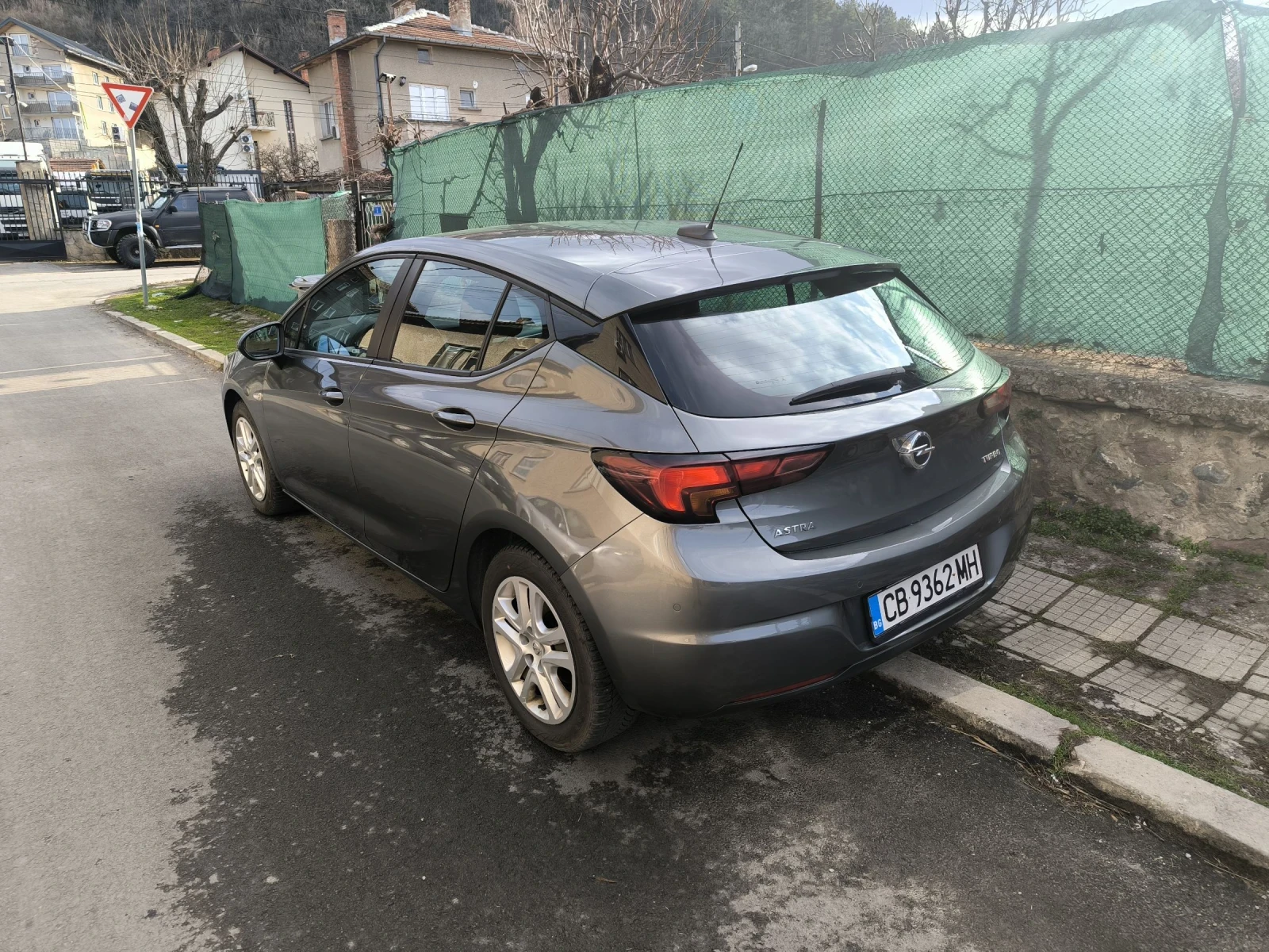 Opel Astra К, снимка 6 - Автомобили и джипове - 54090982