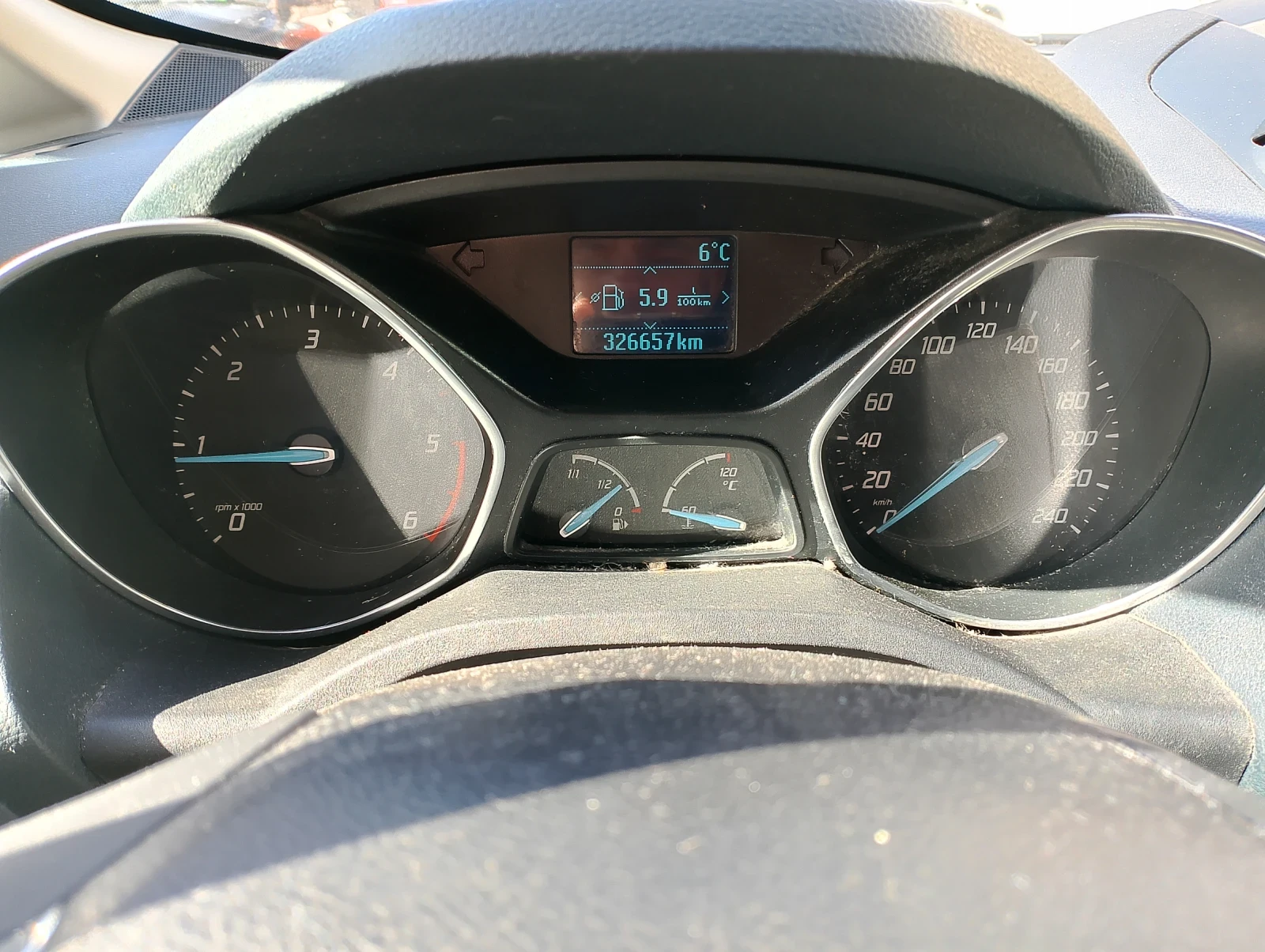 Ford C-max 1.6 TDci 115 Titanium, снимка 8 - Автомобили и джипове - 54154693