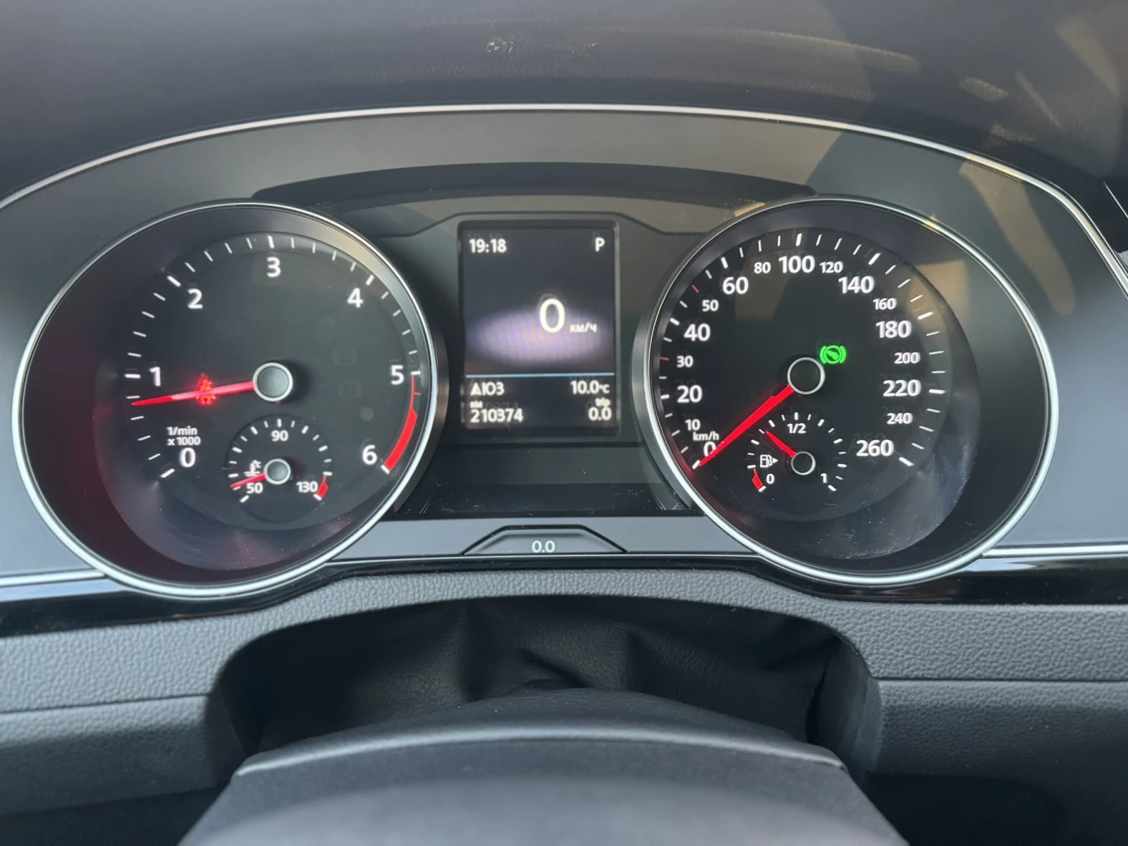 VW Passat 2.0 TDI 4Motion Highline, снимка 16 - Автомобили и джипове - 54175176