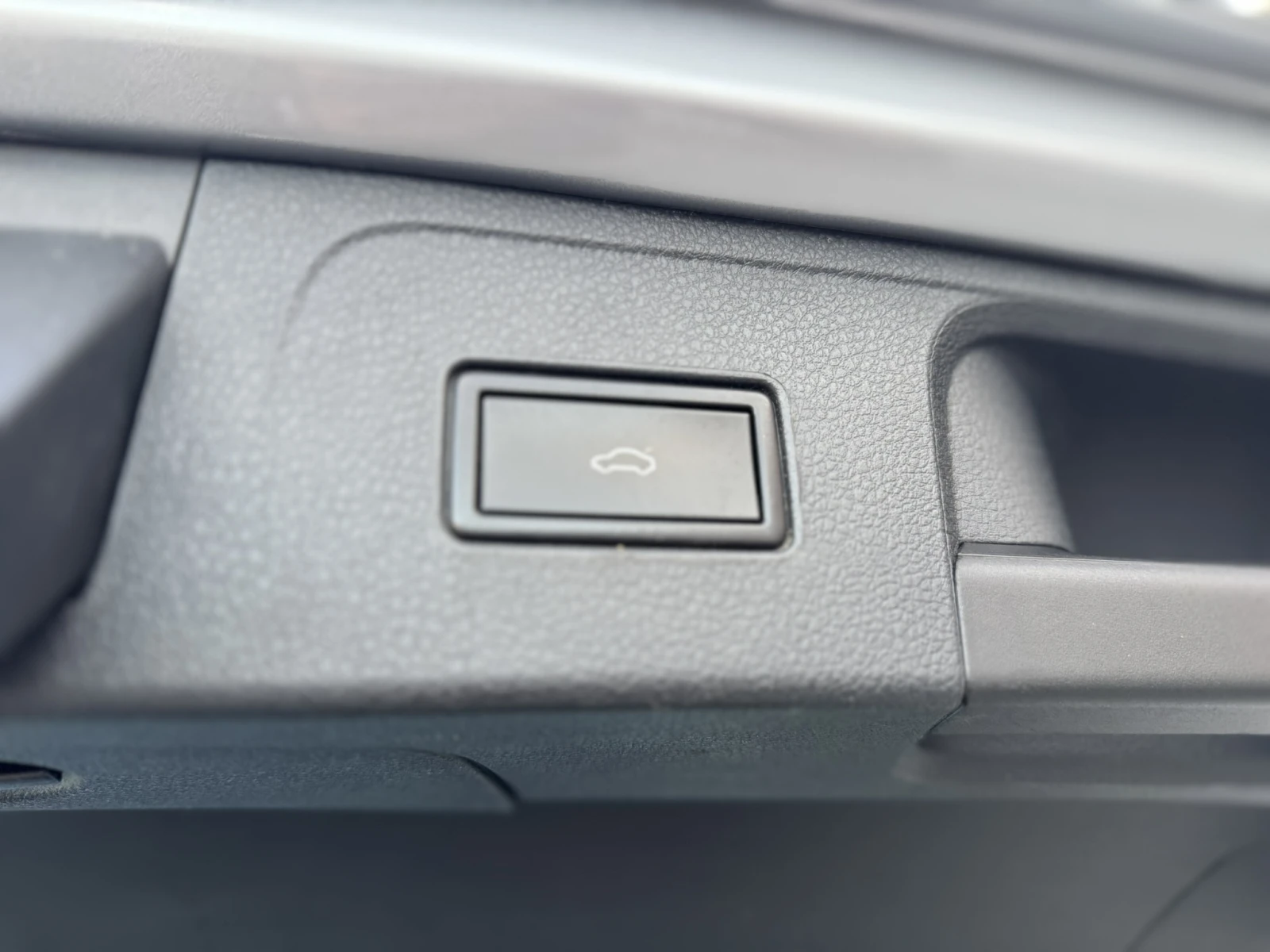 VW Passat 2.0 TDI 4Motion Highline, снимка 8 - Автомобили и джипове - 54175176