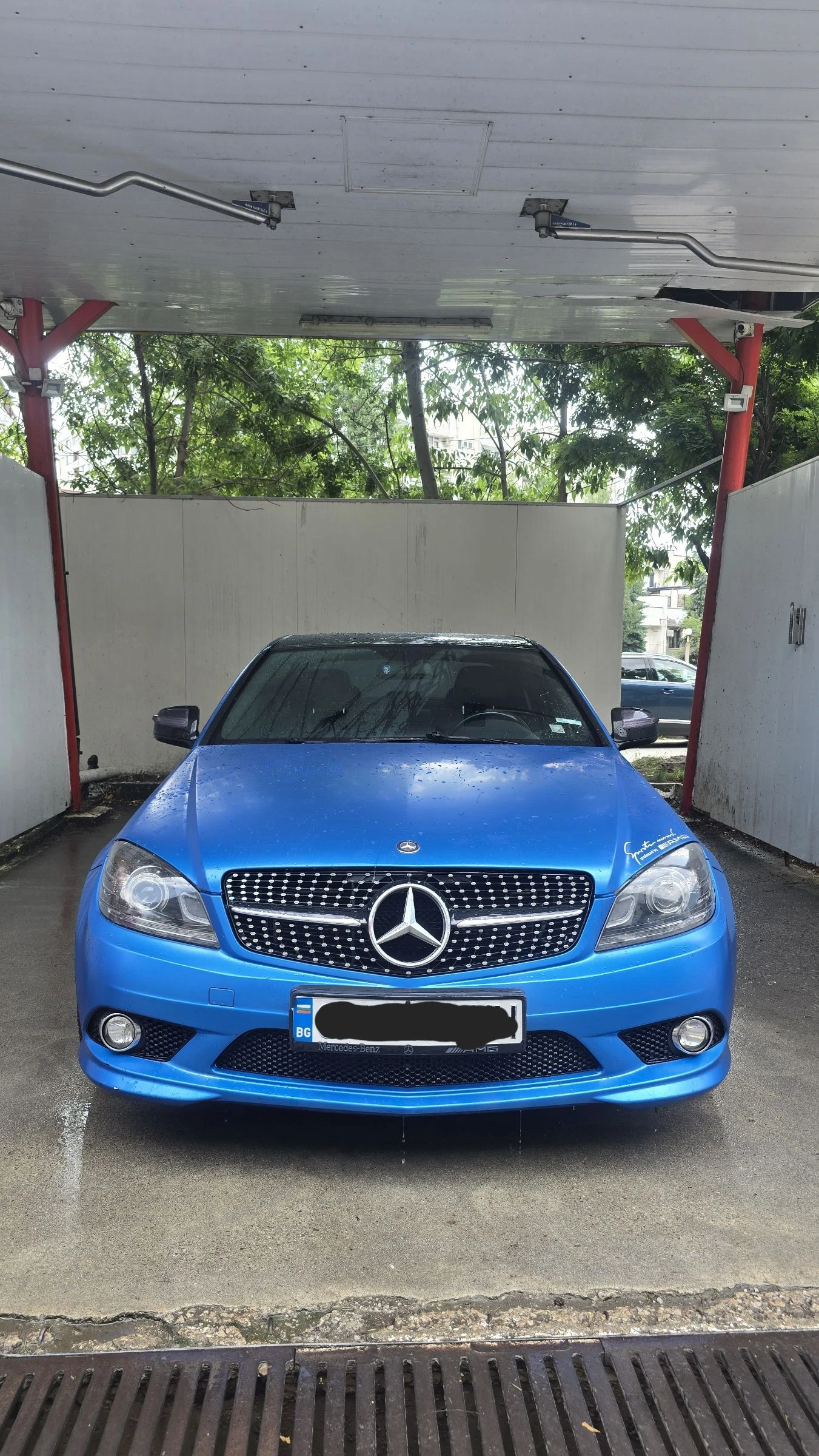 Mercedes-Benz C 180 C63 AMG , снимка 3 - Автомобили и джипове - 54374999
