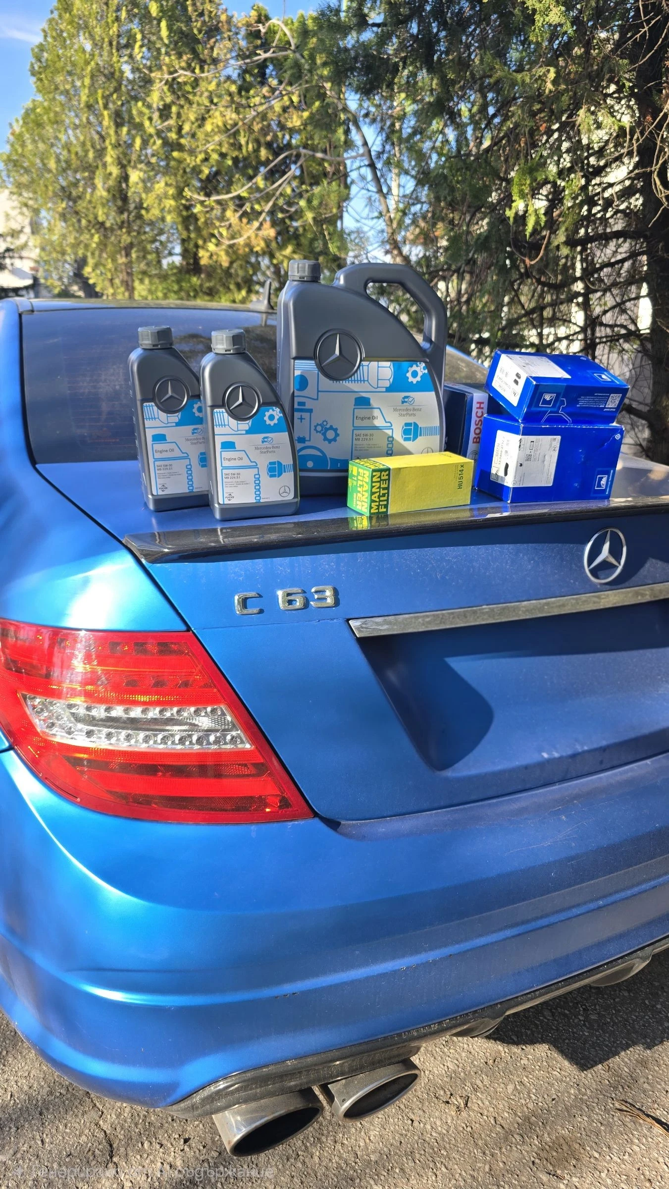 Mercedes-Benz C 180 C63 AMG , снимка 2 - Автомобили и джипове - 54374999