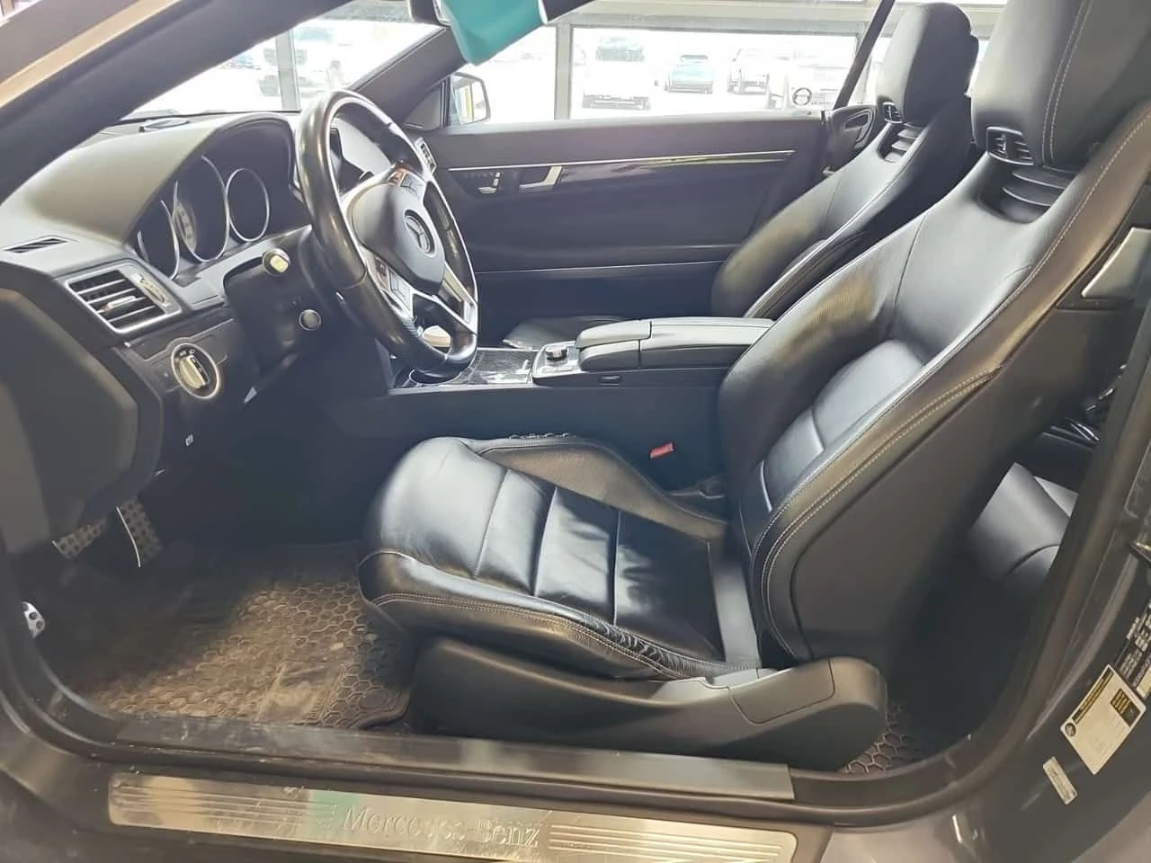 Mercedes-Benz E 400 * Cabriolet * ПОДГРЕВ * ОТ ПРЕДСТАВИТЕЛСТВО, снимка 7 - Автомобили и джипове - 54422976