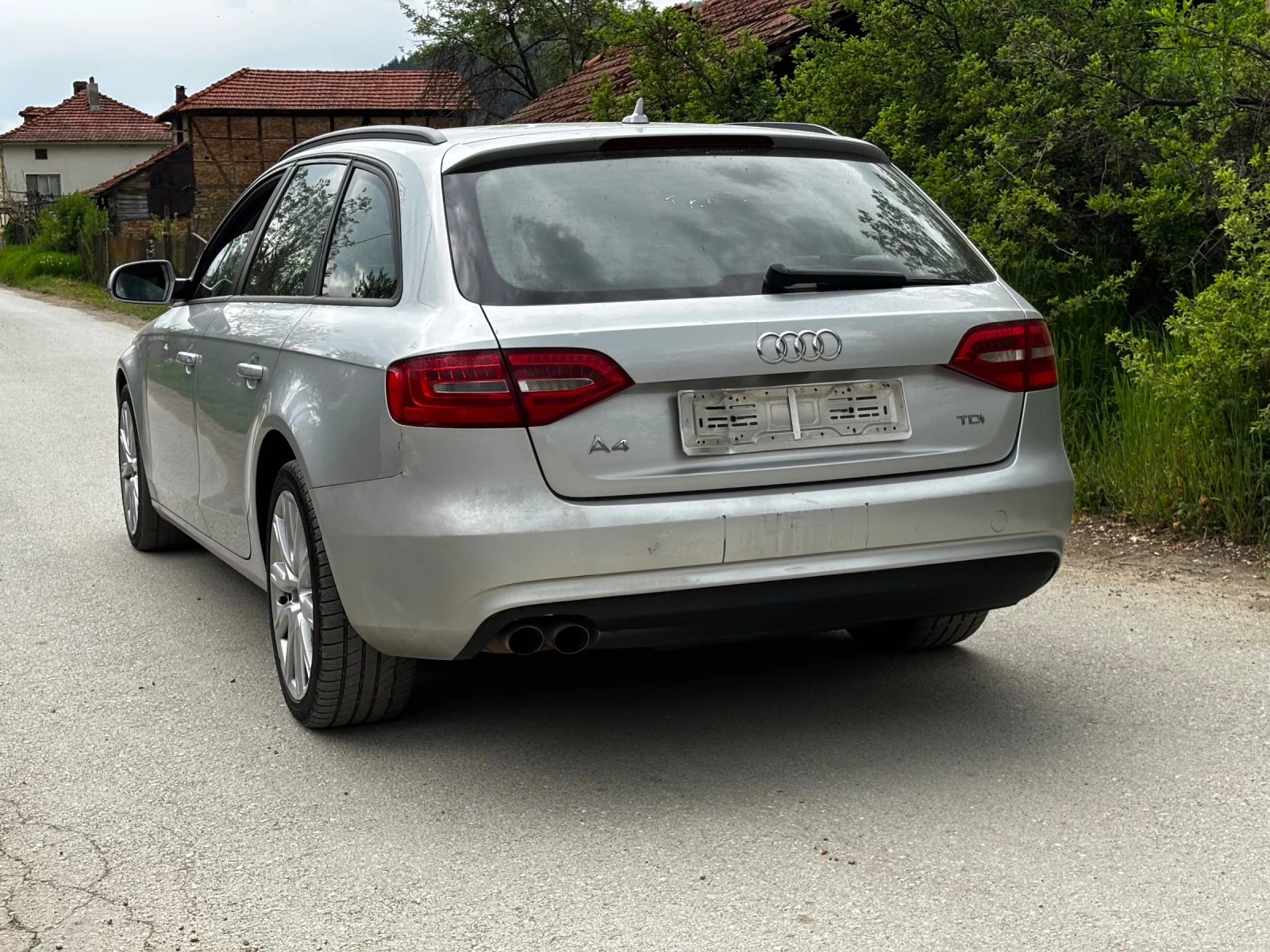 Audi A4 2.0 TDI 143, снимка 5 - Автомобили и джипове - 54461024