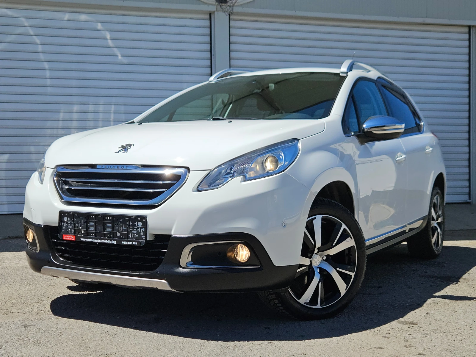 Peugeot 2008 1.6HDI/ALLURE/92k.c/NAVI/ACC/БЛУТУТ/EURO 5B/ТОП, снимка 7 - Автомобили и джипове - 54551529