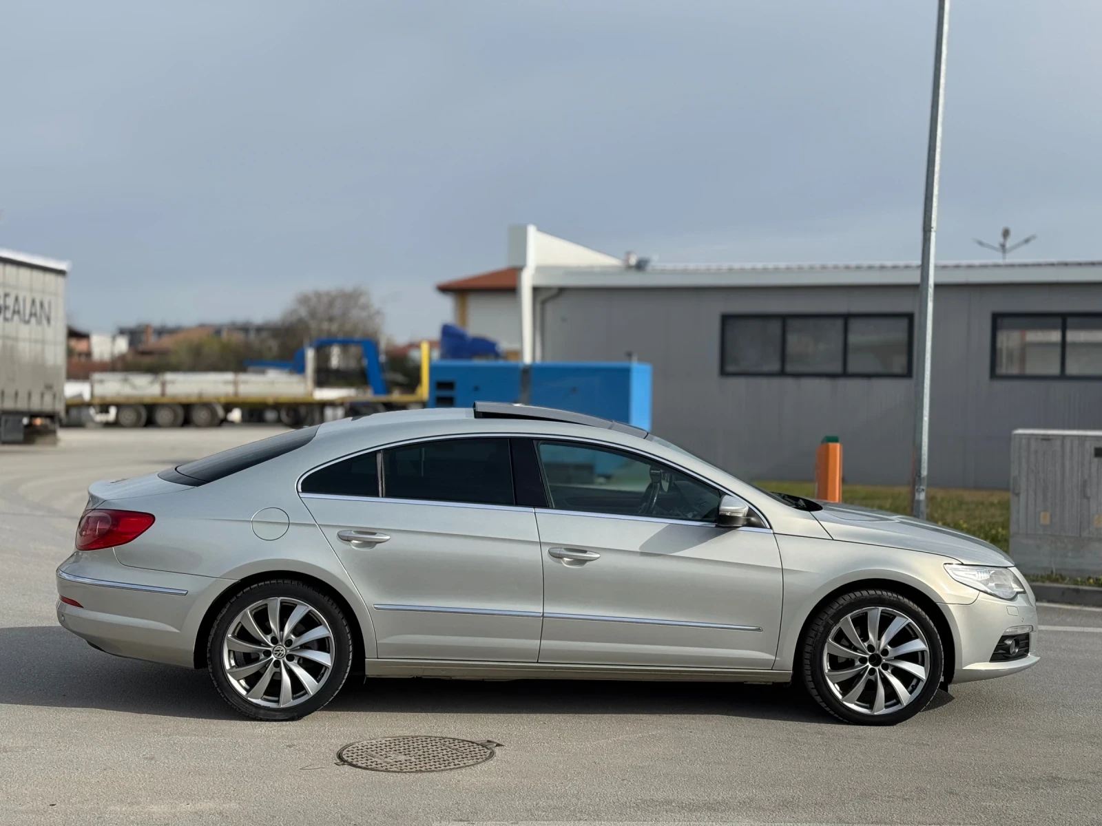 VW Passat CC, снимка 13 - Автомобили и джипове - 54858145