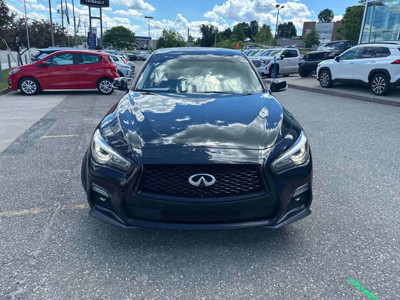 Infiniti Q50  AWD /CARFAX/ БЕЗ ПЪРВОНАЧАЛНА ВНОСКА, снимка 6 - Автомобили и джипове - 54942605