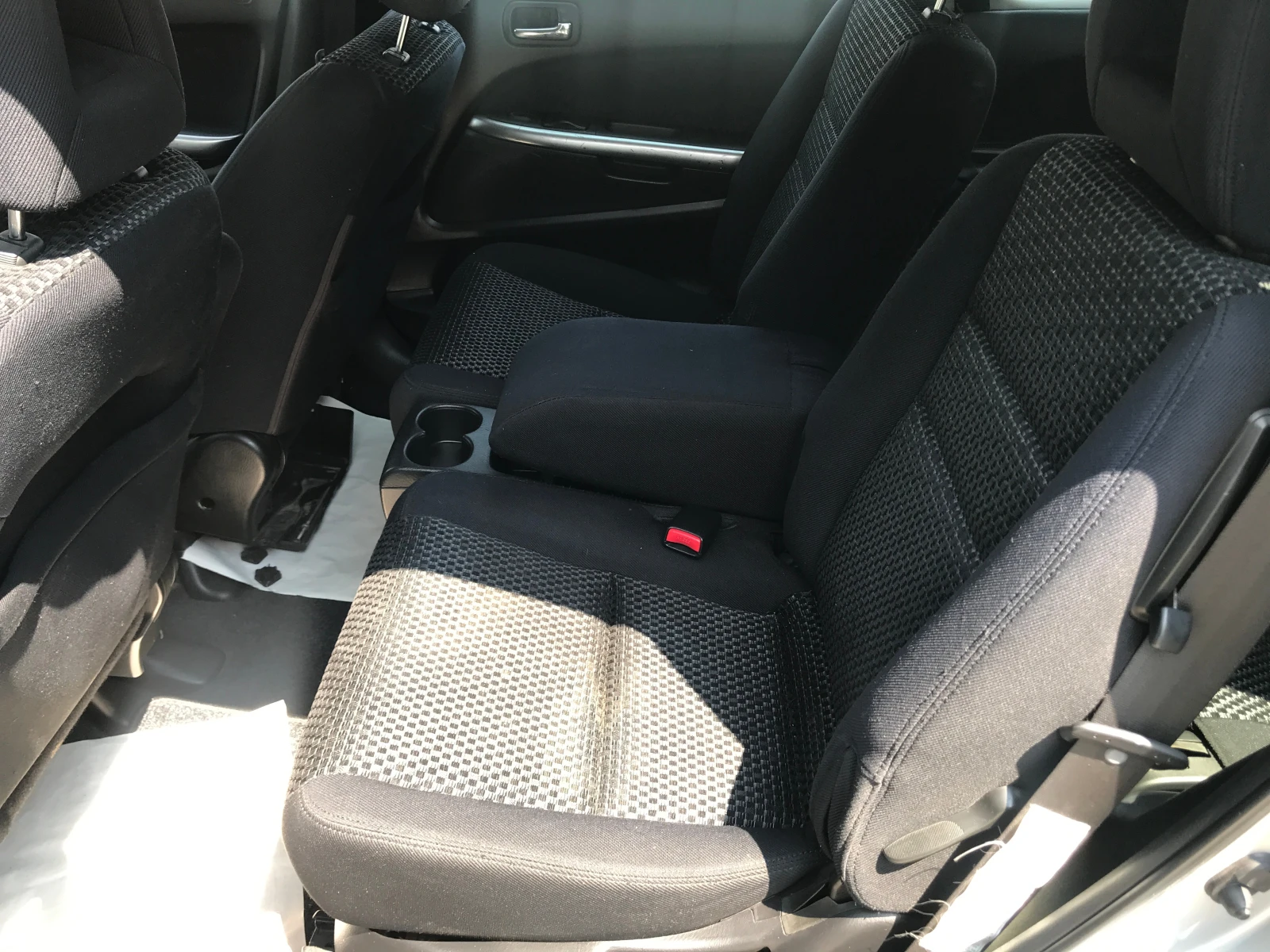 Honda Stream 1, 7 ES, снимка 8 - Автомобили и джипове - 55143335