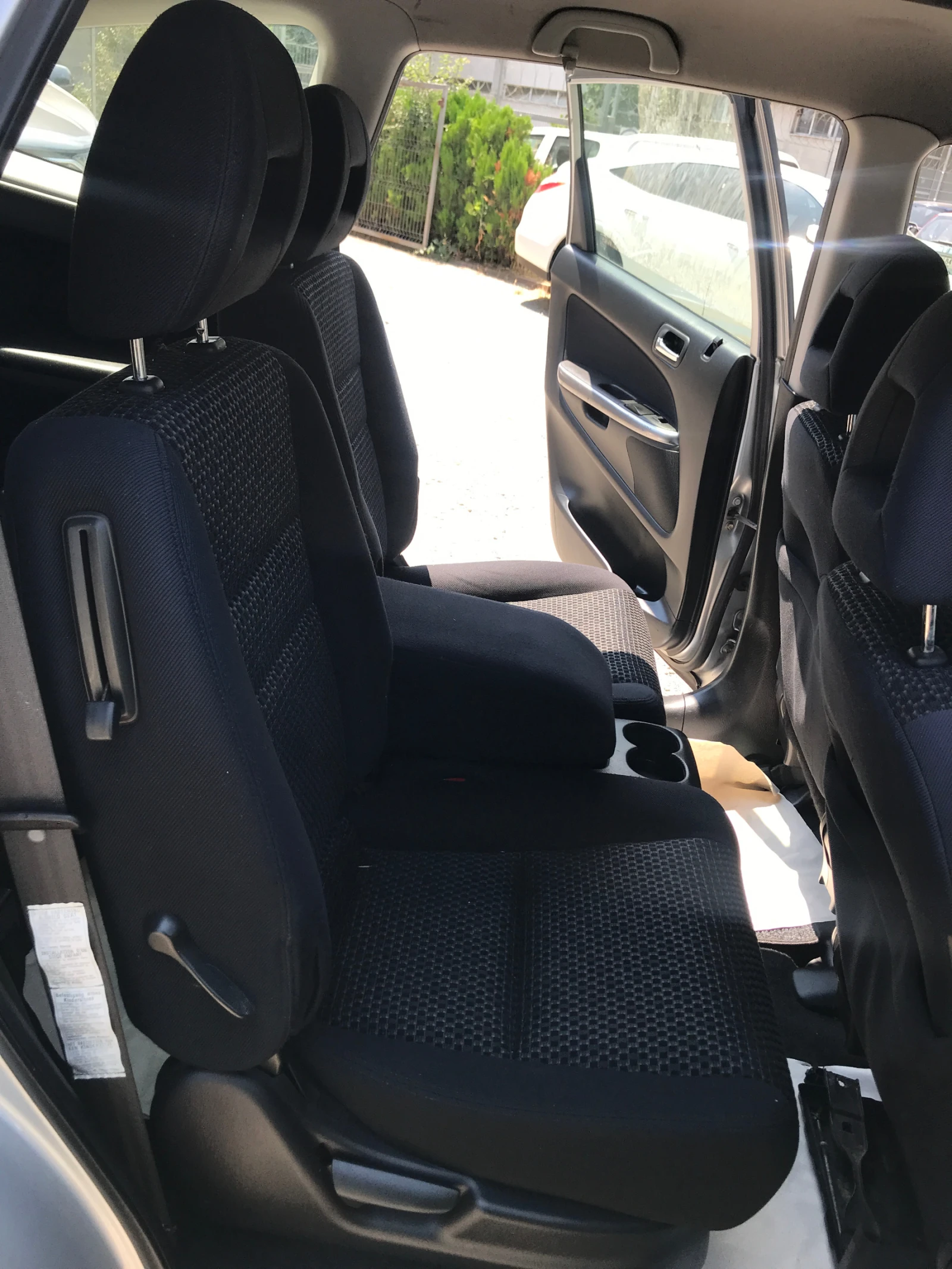 Honda Stream 1, 7 ES, снимка 10 - Автомобили и джипове - 55143335