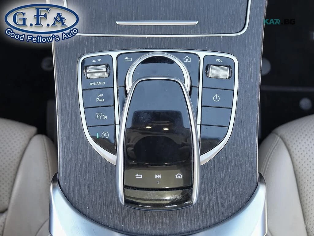 Mercedes-Benz C 300 4MATIC AMG LINE Автокредит (Цена до България), снимка 14 - Автомобили и джипове - 55221463
