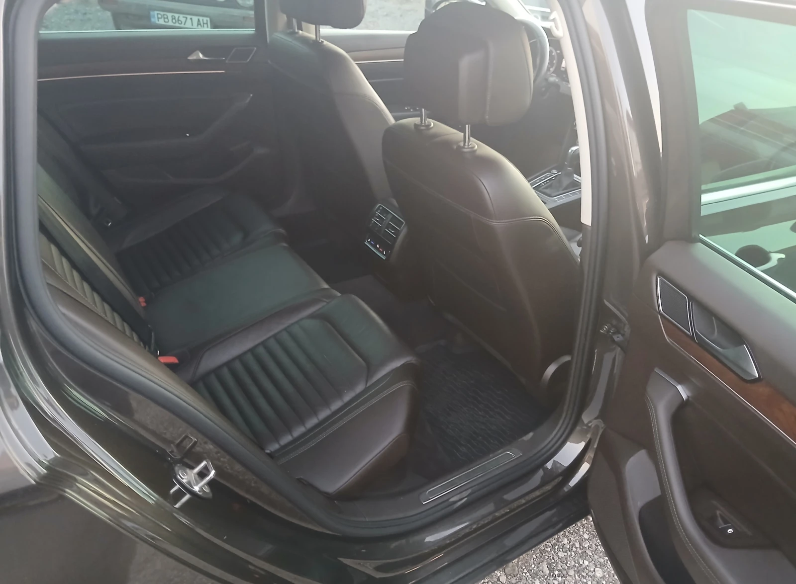 VW Passat 2.0Tdi/239/4motion, снимка 15 - Автомобили и джипове - 55535716
