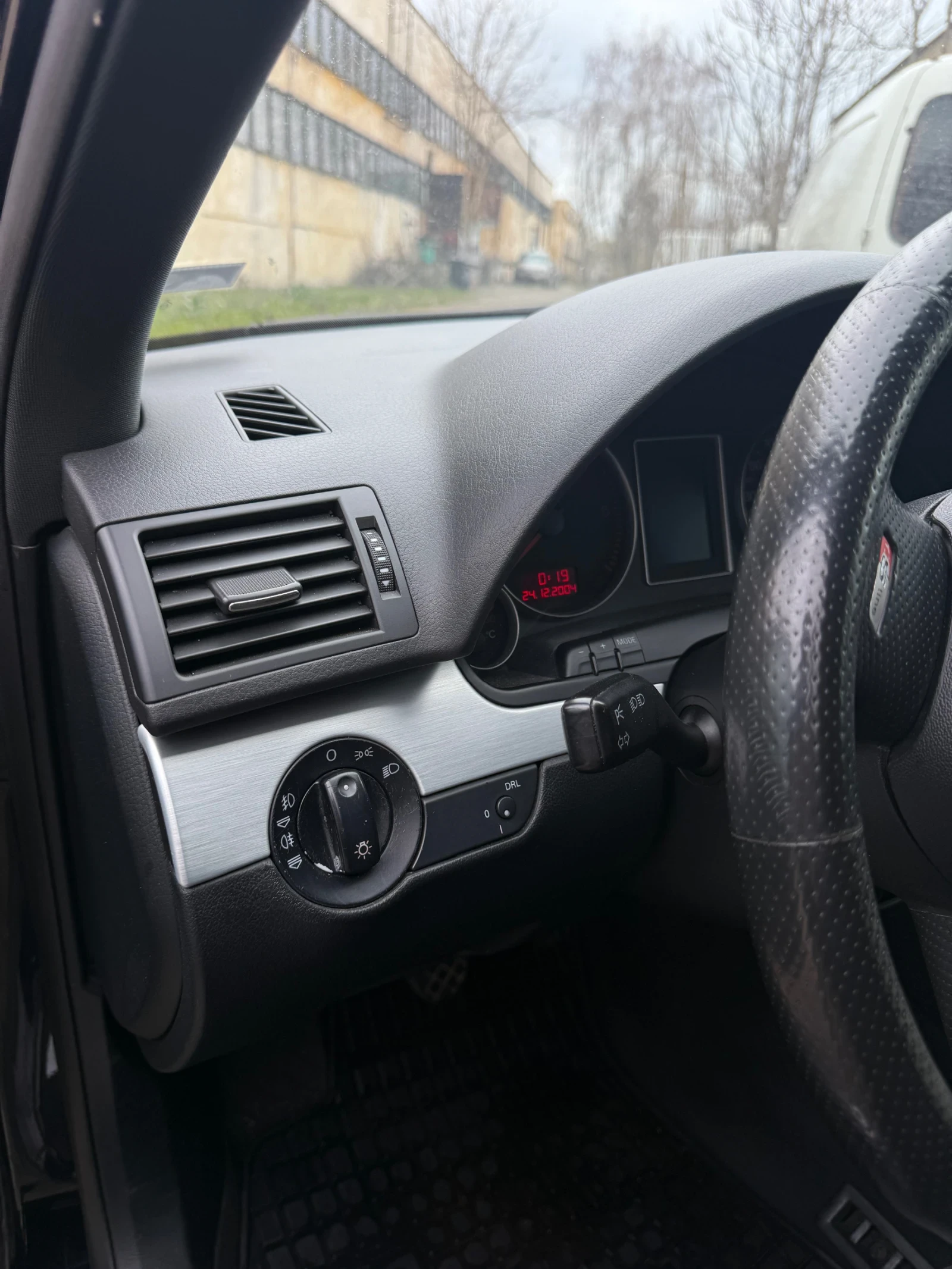 Audi A4 3.0TDI 204 к.с., снимка 6 - Автомобили и джипове - 56326296