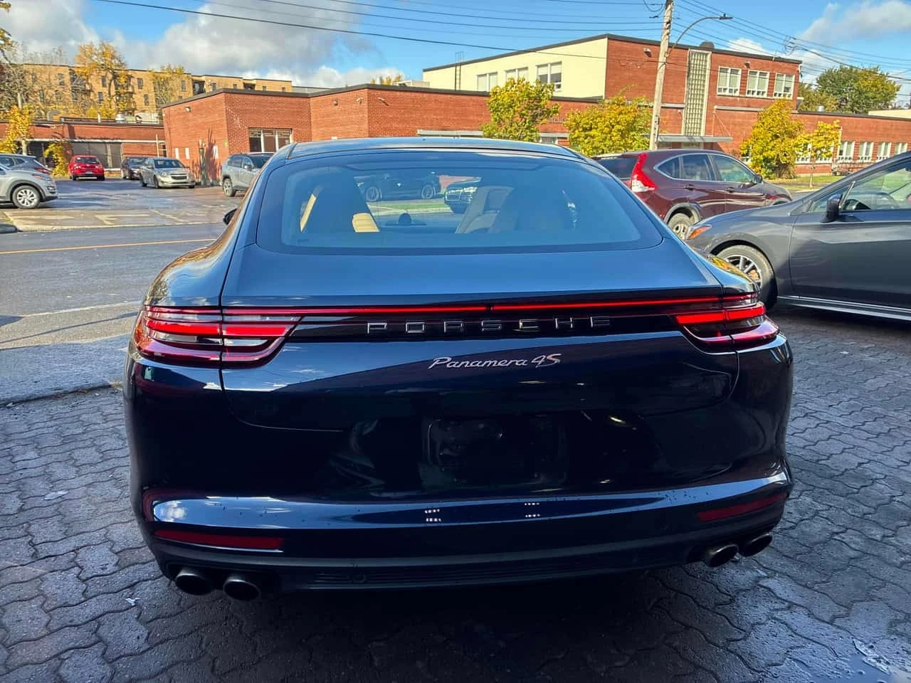 Porsche Panamera 4S  CARFAX | Mobile.bg � ����������� 4