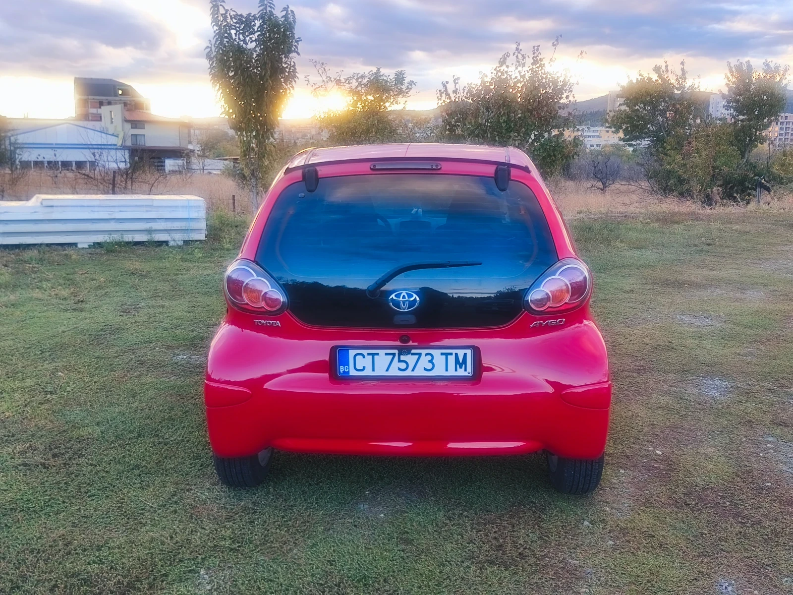 Toyota Aygo, снимка 6 - Автомобили и джипове - 56627992