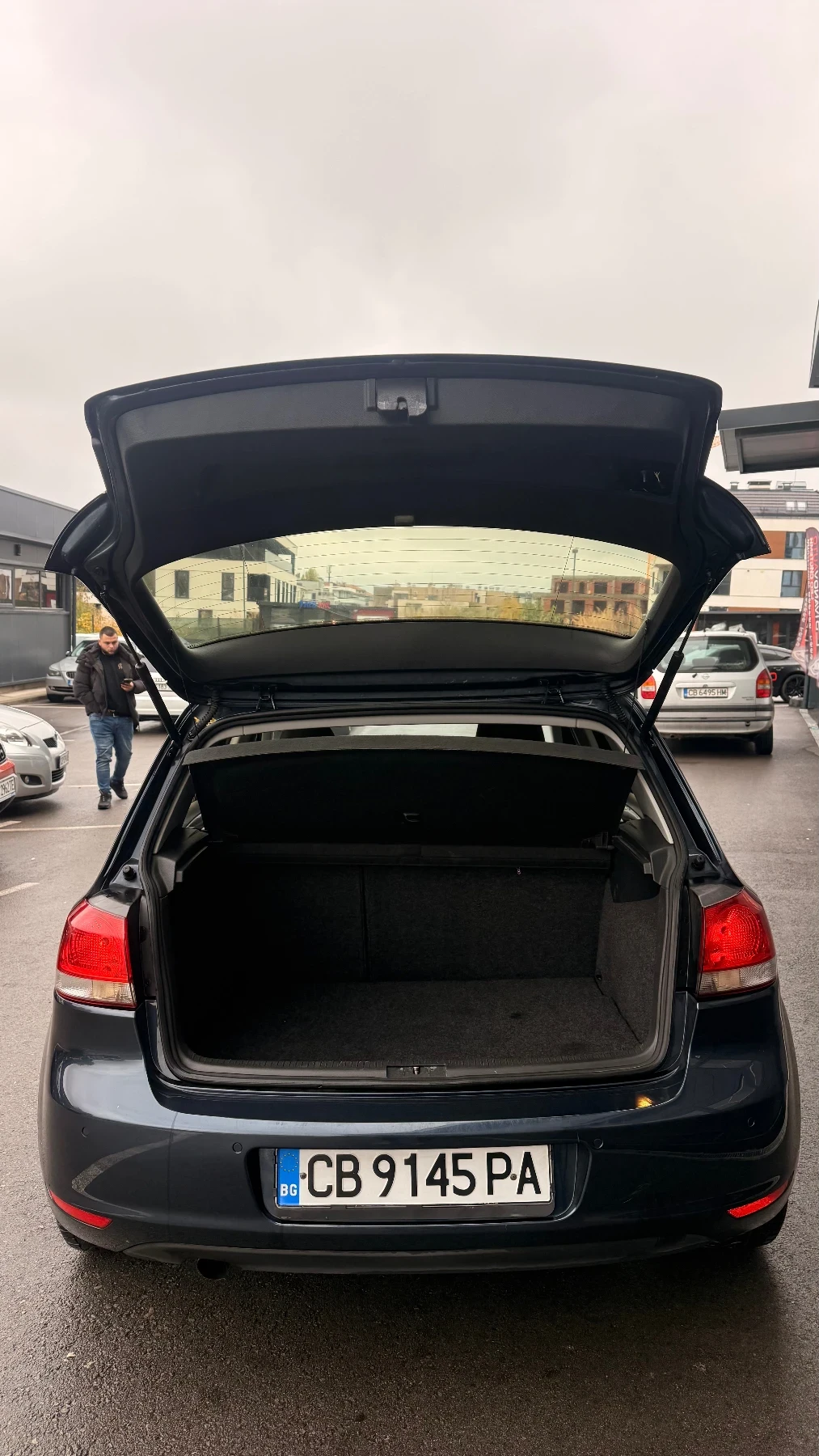 VW Golf Golf 6 1.6 TDI 105ks, снимка 6 - Автомобили и джипове - 56739335