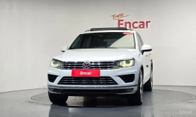 VW Touareg 3.0 TDI BlueMotion Premium, снимка 2