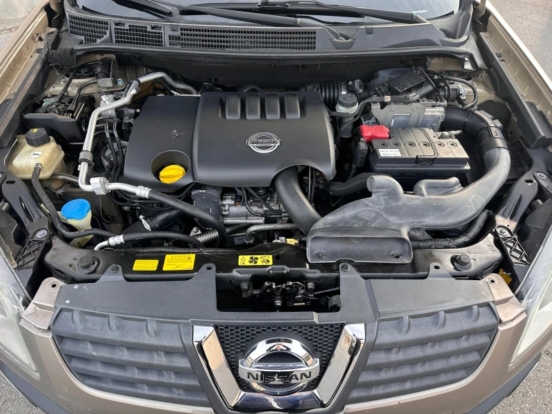 Nissan Qashqai 4X4 - КЛИМАТРОНИК , снимка 16 - Автомобили и джипове - 47796029