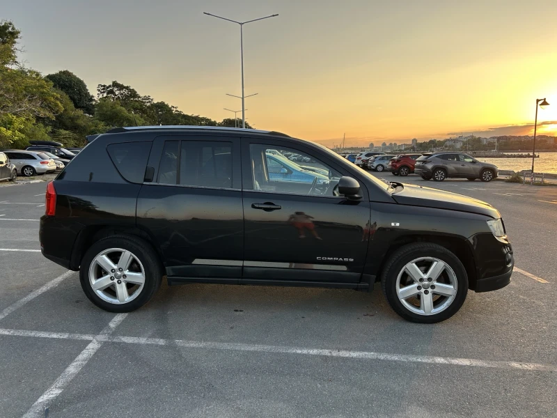 Jeep Compass, снимка 7 - Автомобили и джипове - 51731971