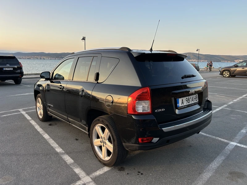 Jeep Compass, снимка 4 - Автомобили и джипове - 51731971