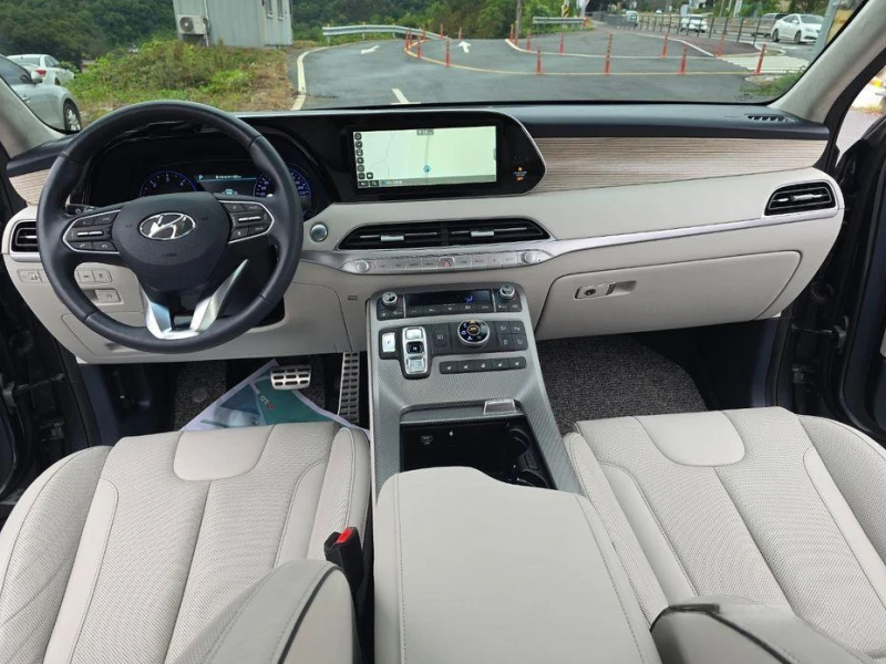 Hyundai Palisade Diesel 2.2 4WD Prestige, снимка 11 - Автомобили и джипове - 52070282