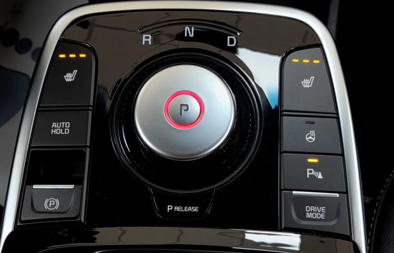 Kia Niro 64KWh/2022/В ГАРАНЦИЯ/СЕРВИЗНА КНИЖКА, снимка 9 - Автомобили и джипове - 52854040