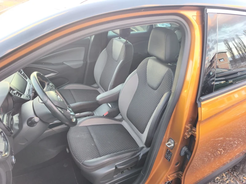 Opel Crossland X 1.6hdi 120hp, снимка 12 - Автомобили и джипове - 53395475