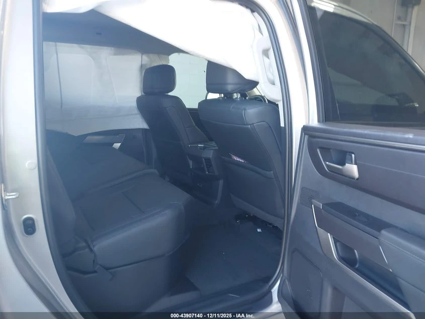 Toyota Tundra 3.4L V-6 DI, DOHC, VVT, TURBO, 389HP 4X4 Drive | Mobile.bg � ����������� 8