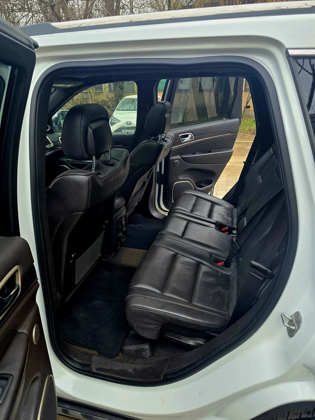 Jeep Grand cherokee 5.7 HEMI SUMMIT, снимка 12 - Автомобили и джипове - 54209646