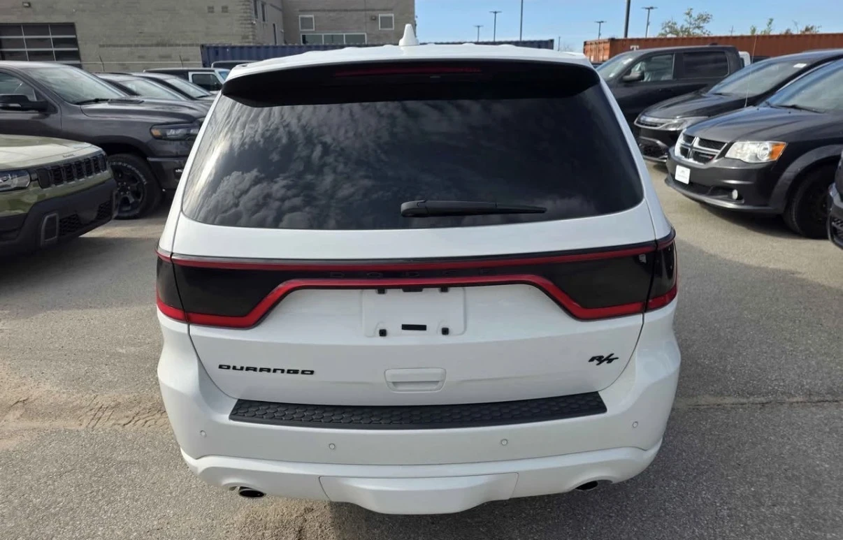 Dodge Durango R/T 5.7 HEMI * ОБДУХ * CARPLAY * CARFAX * , снимка 4 - Автомобили и джипове - 54730787