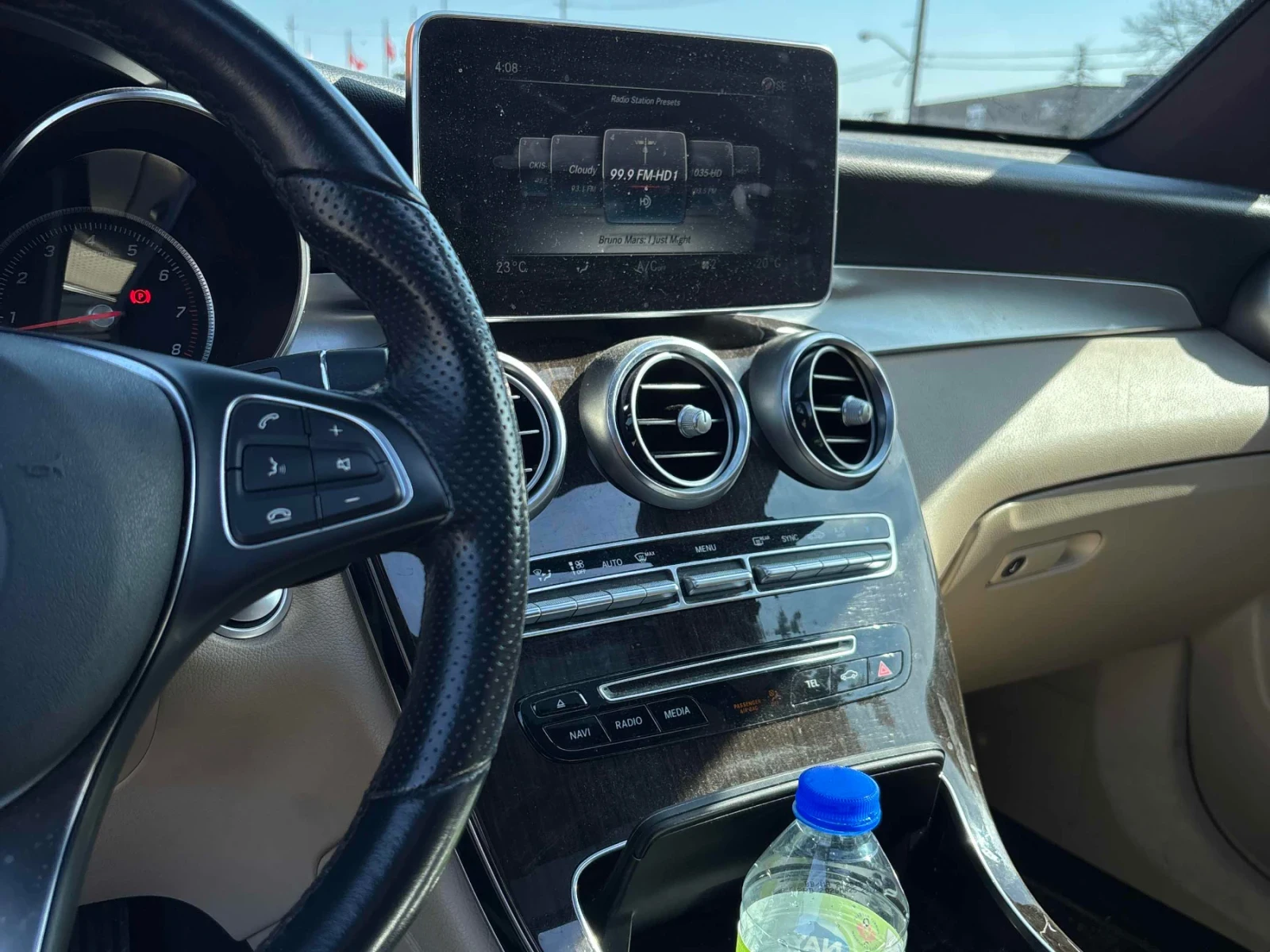 Mercedes-Benz GLC 300 4MATIC * ПОДГРЕВ * ПАНОРАМА * CARFAX, снимка 7 - Автомобили и джипове - 54731384