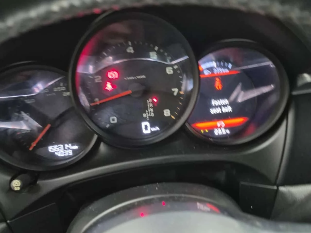 Porsche Macan AWD 4DR/CARFAX/ПОДГРЕВ/ОБДУХ/ПАНОРАМА/, снимка 11 - Автомобили и джипове - 55355393