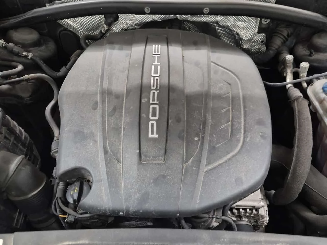Porsche Macan AWD 4DR/CARFAX/ПОДГРЕВ/ОБДУХ/ПАНОРАМА/, снимка 17 - Автомобили и джипове - 55355393