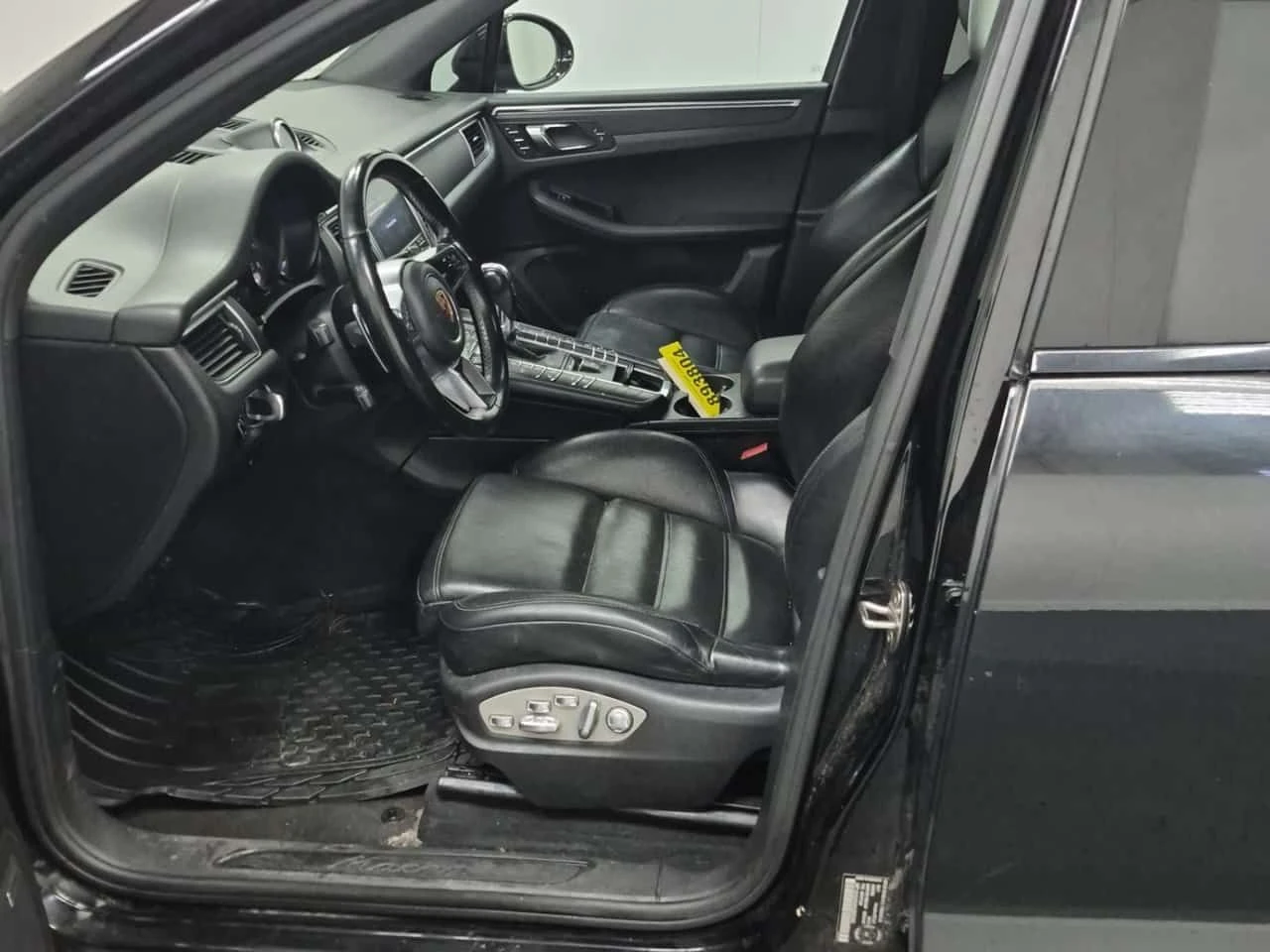 Porsche Macan AWD 4DR/CARFAX/ПОДГРЕВ/ОБДУХ/ПАНОРАМА/, снимка 9 - Автомобили и джипове - 55355393