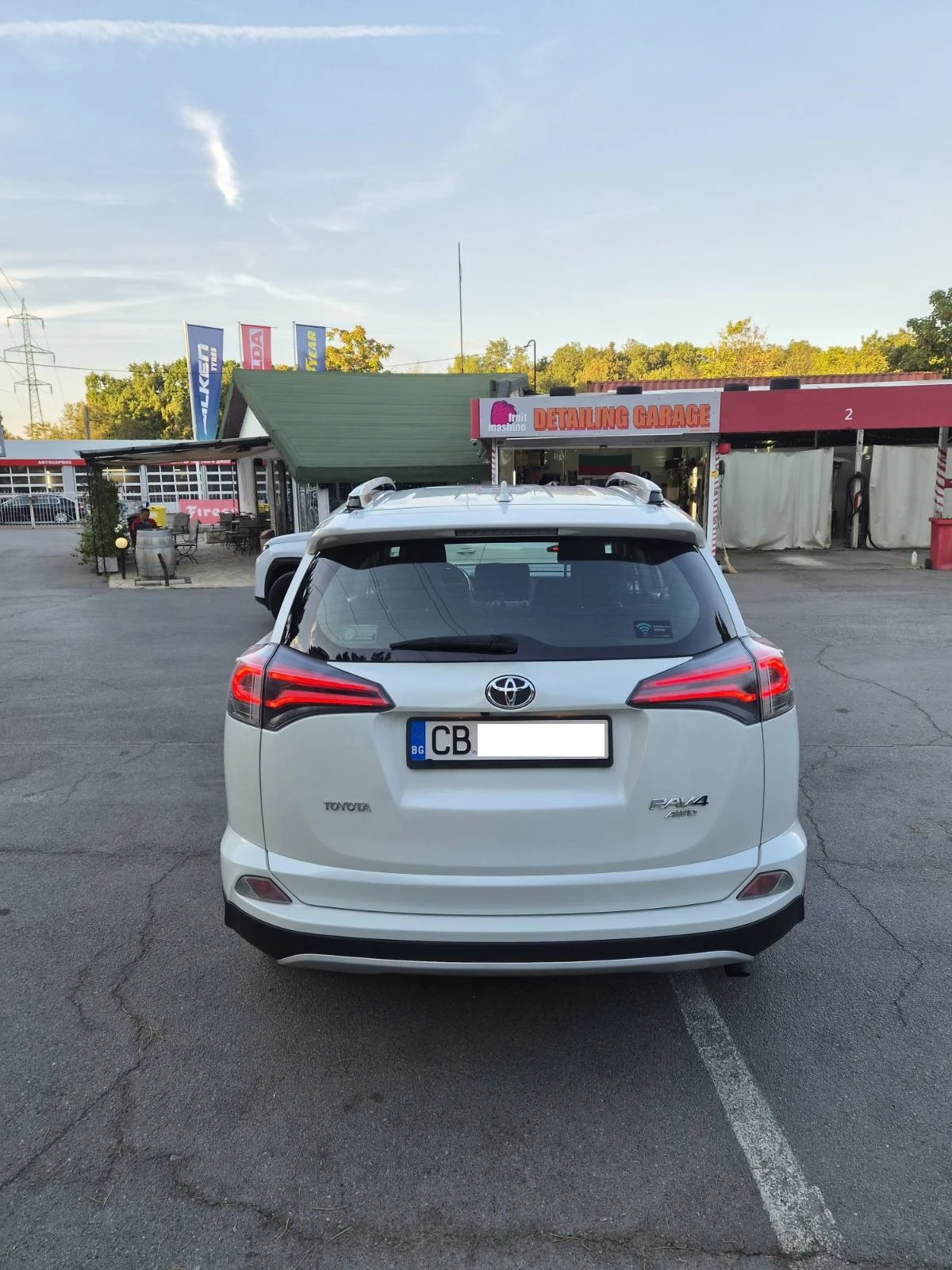 Toyota Rav4, снимка 2 - Автомобили и джипове - 56117238